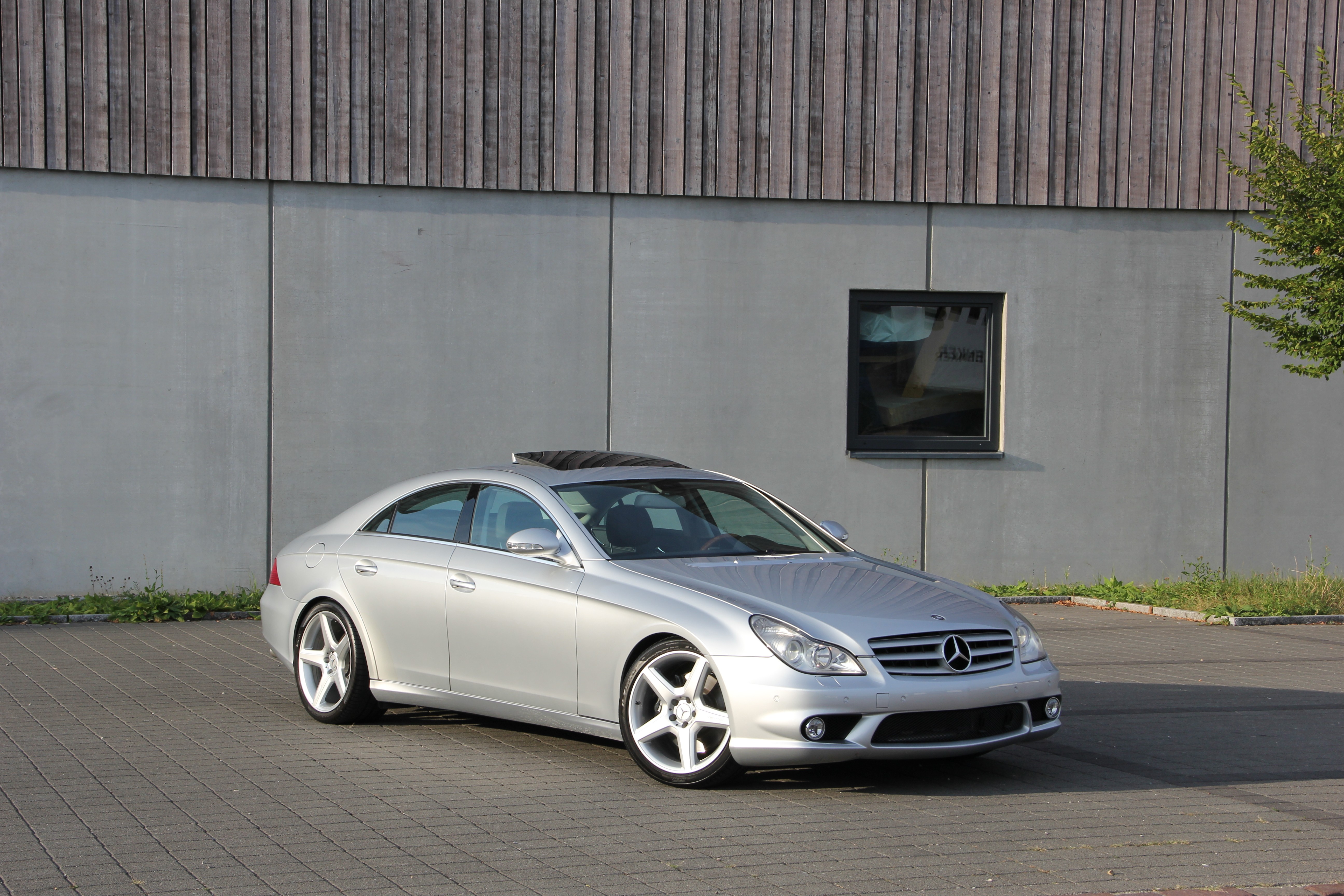 MERCEDES-BENZ CLS 500 7G-Tronic