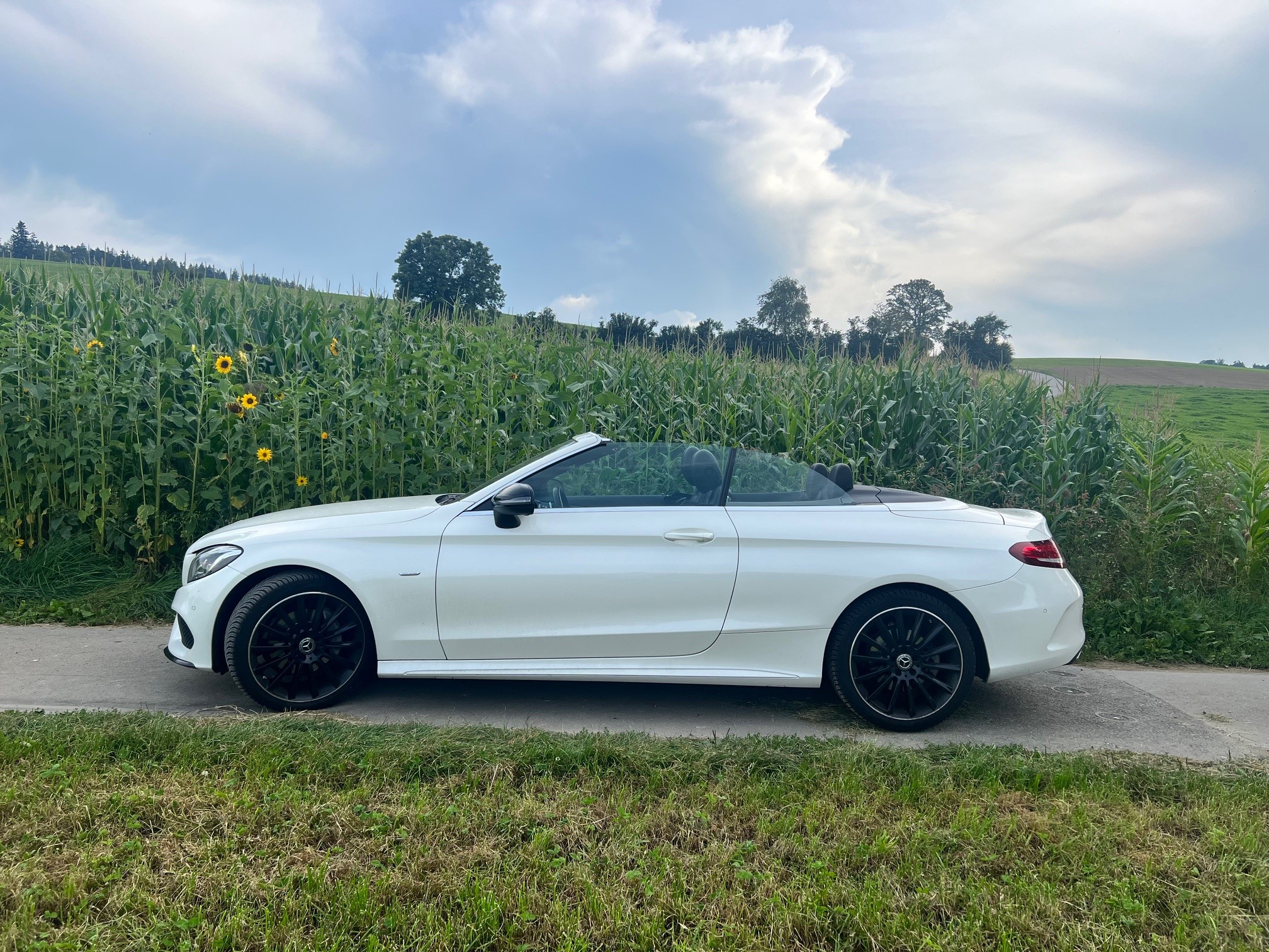 MERCEDES-BENZ C 200 Cabriolet AMG Line 9G-Tronic