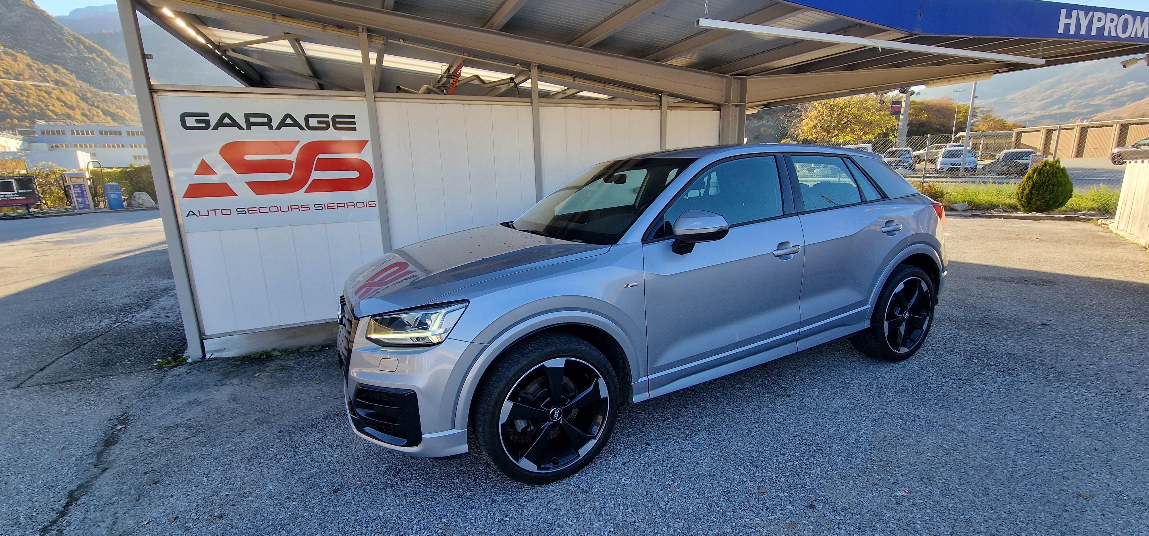 AUDI Q2 2.0 TFSI sport quattro S-tronic