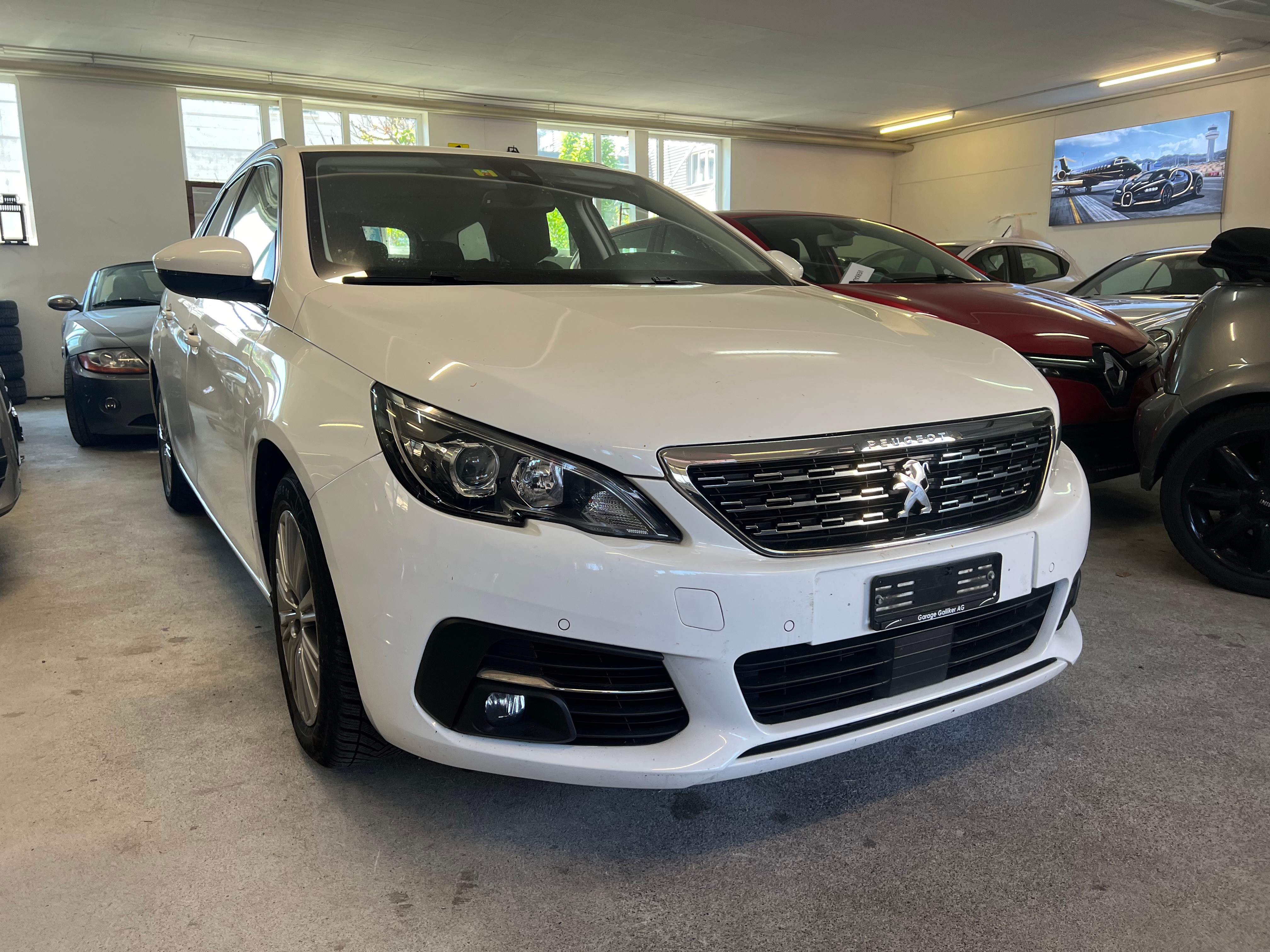 PEUGEOT 308 SW 1.2 Pure Tech Active