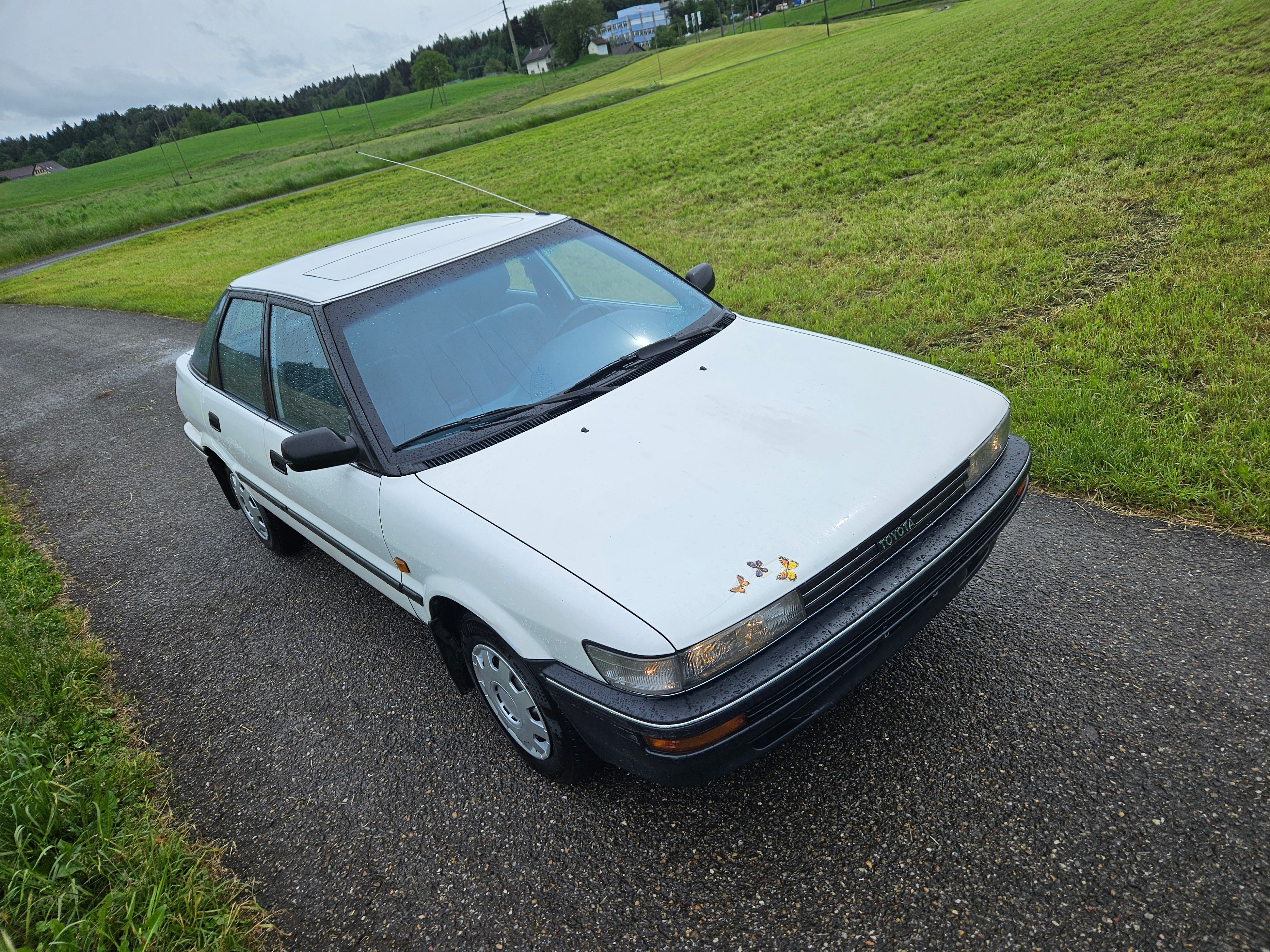 TOYOTA Corolla 1.6 GL Liftback