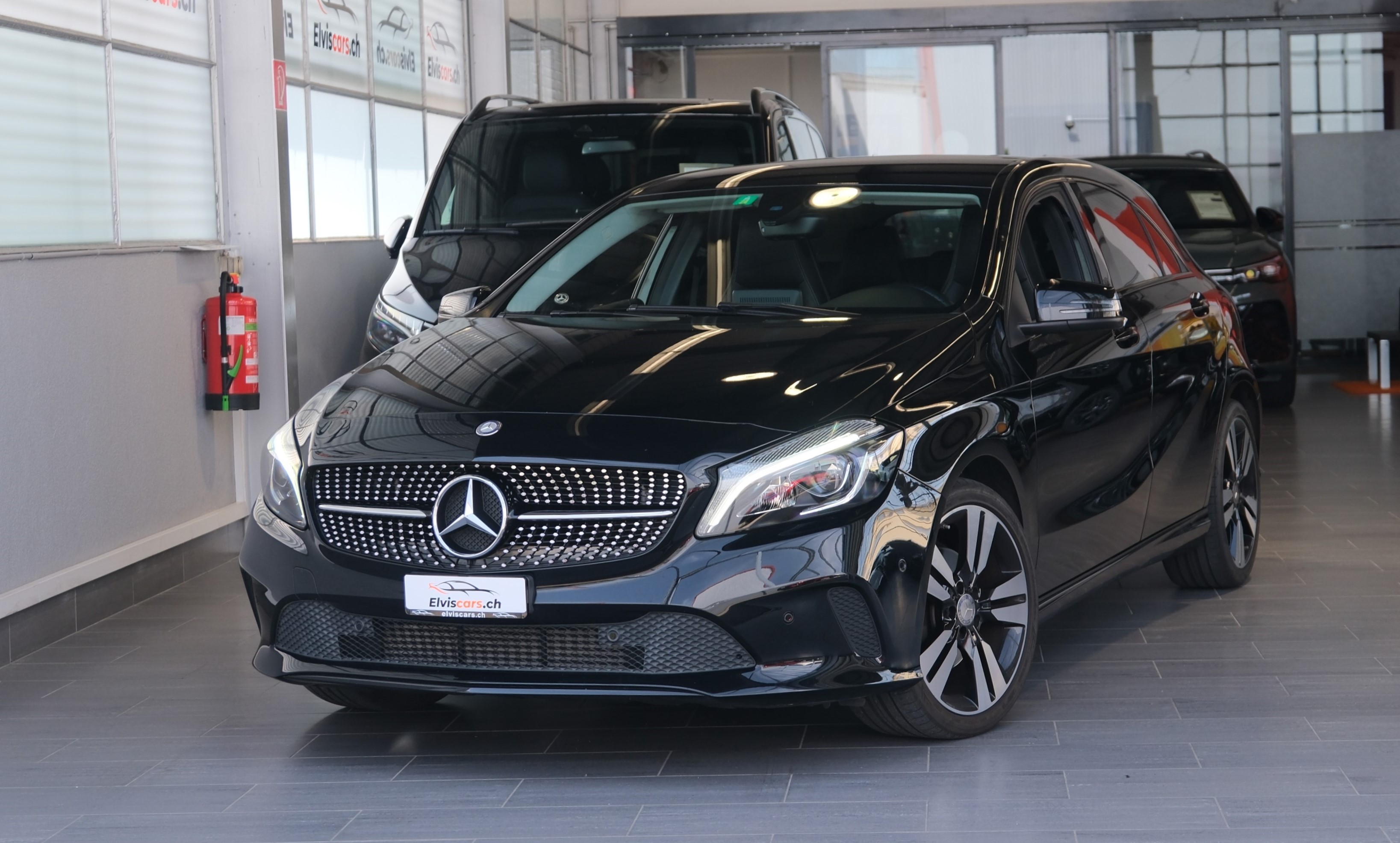 MERCEDES-BENZ A 180 Night Star 7G-DCT