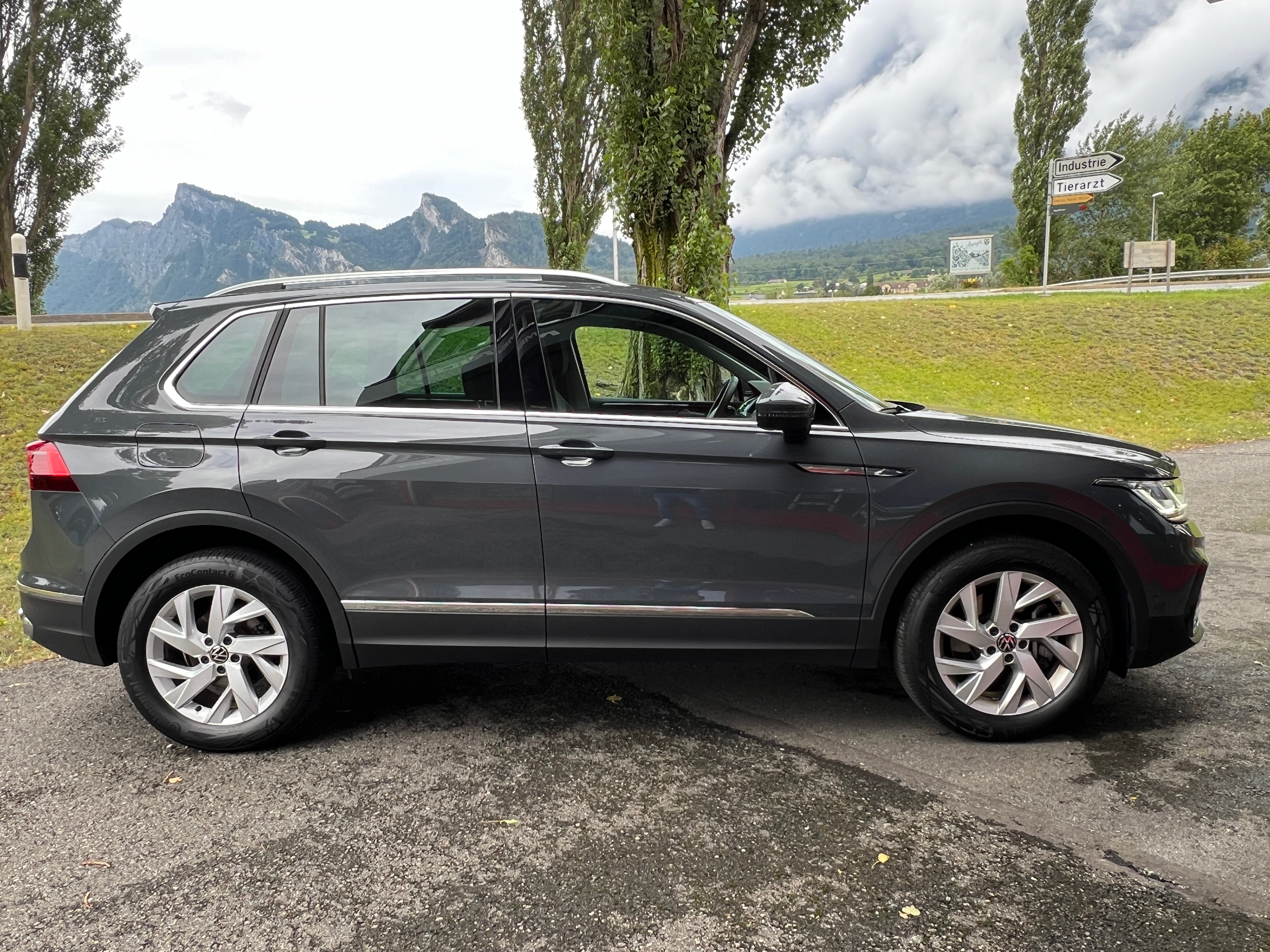 VW Tiguan 2.0TSI Elegance 4Motion DSG