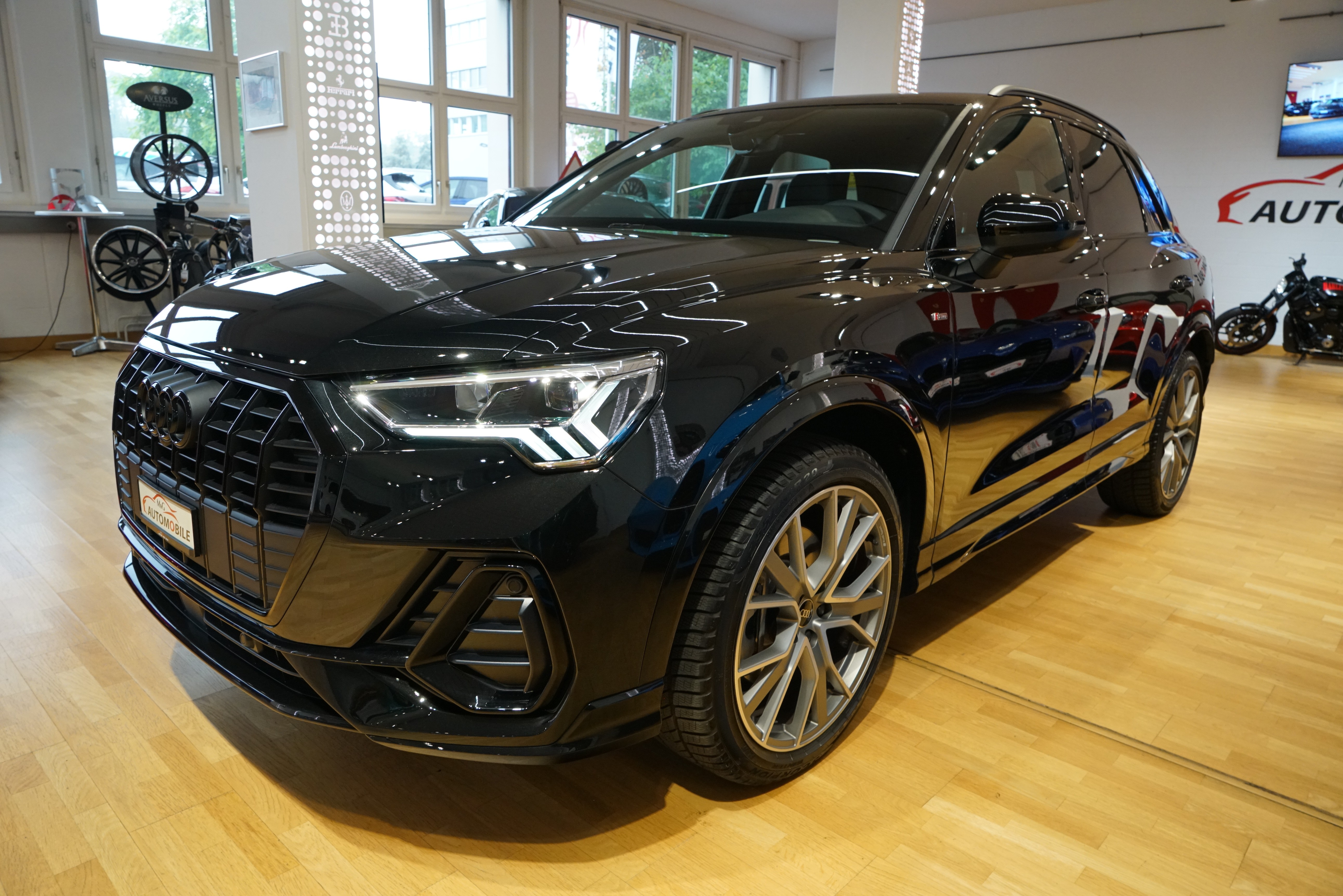 AUDI Q3 Sportback 40 TDI S line quattro