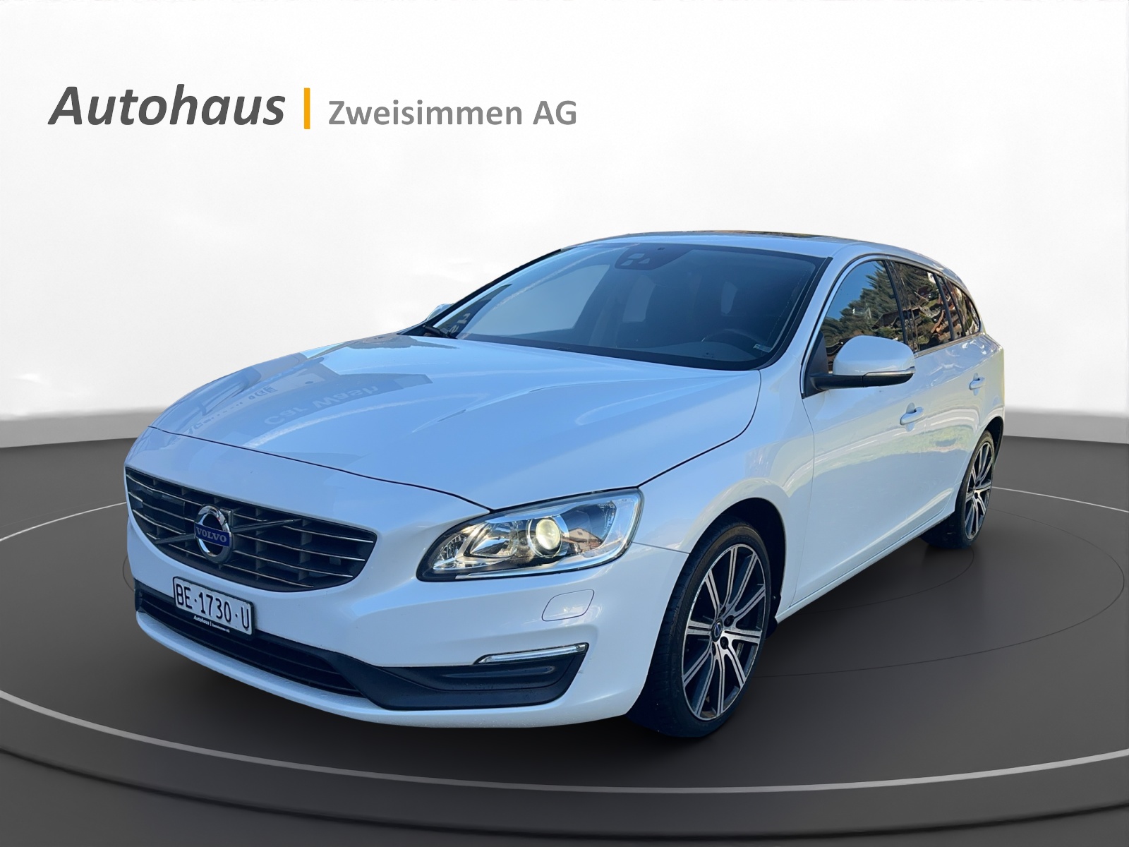 VOLVO V60 D4 Momentum Geartronic