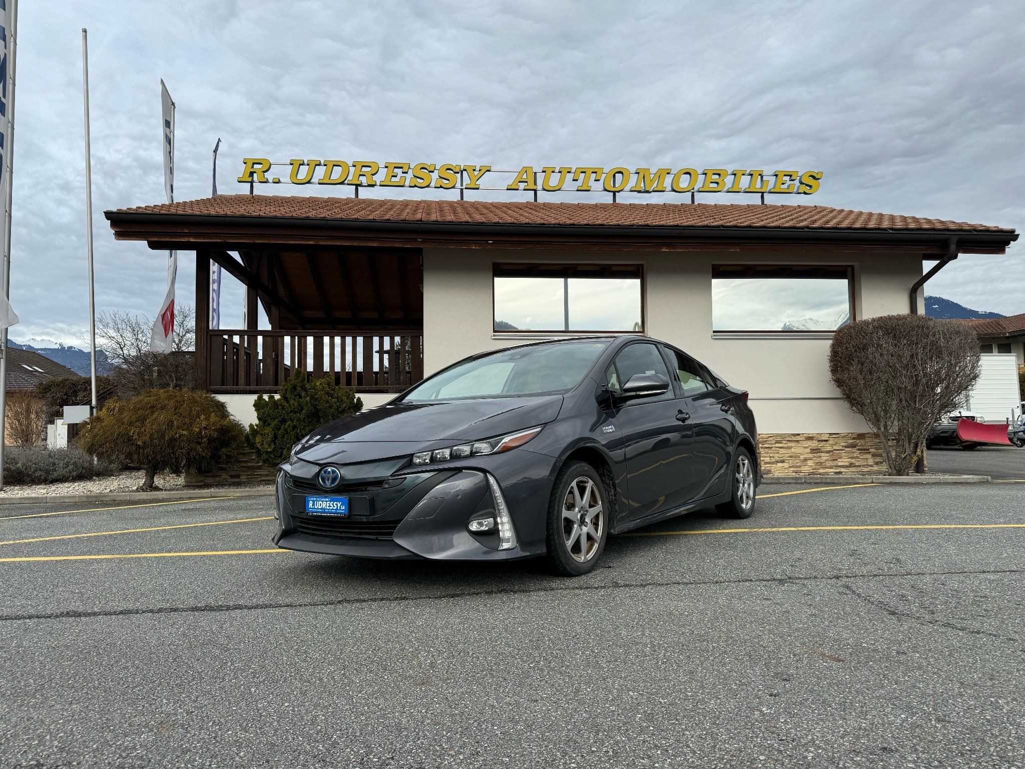 TOYOTA Prius 1.8 VVT-i PiH Prem.