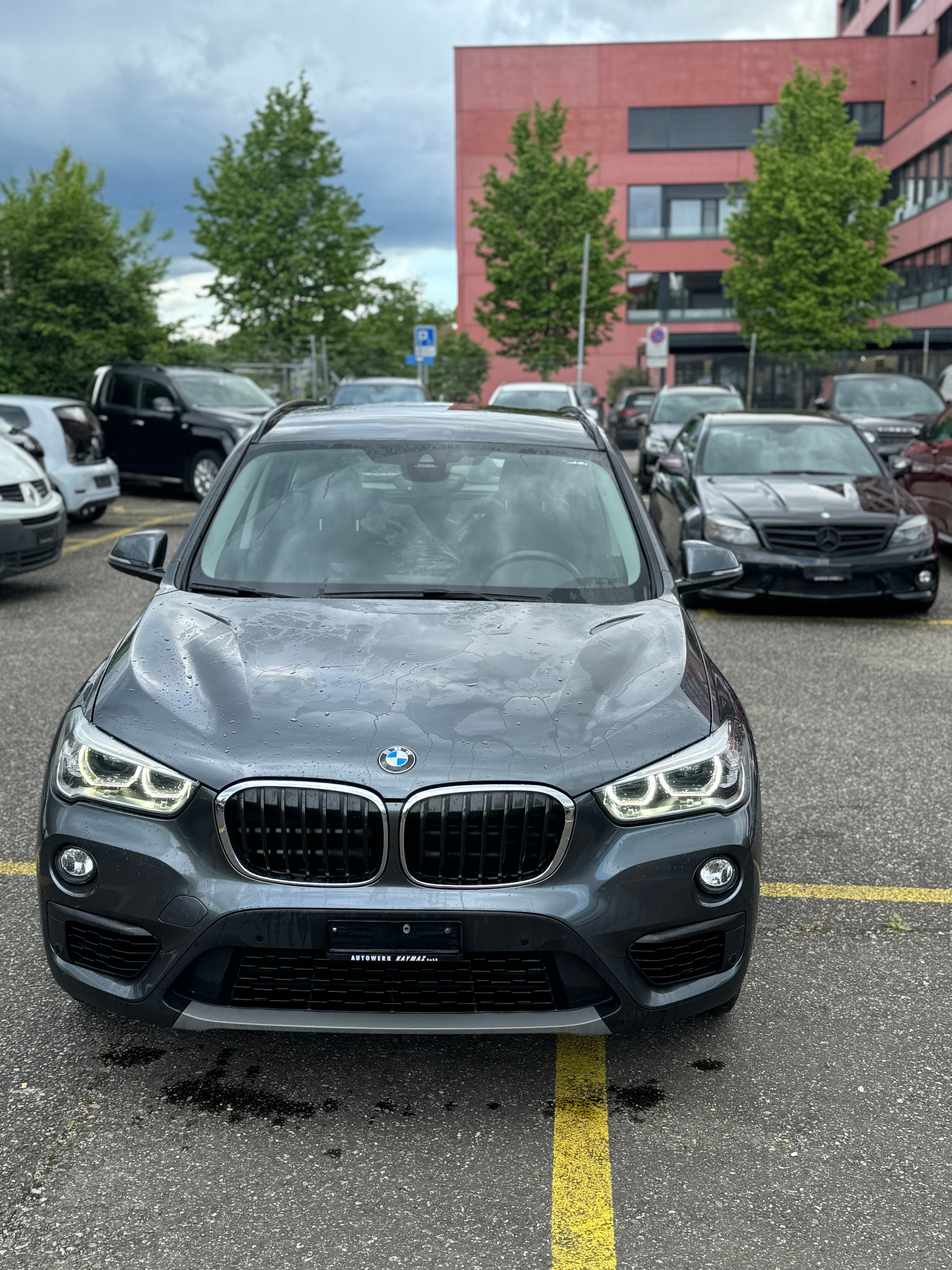 BMW X1 sDrive 18d Essential Edition Steptronic