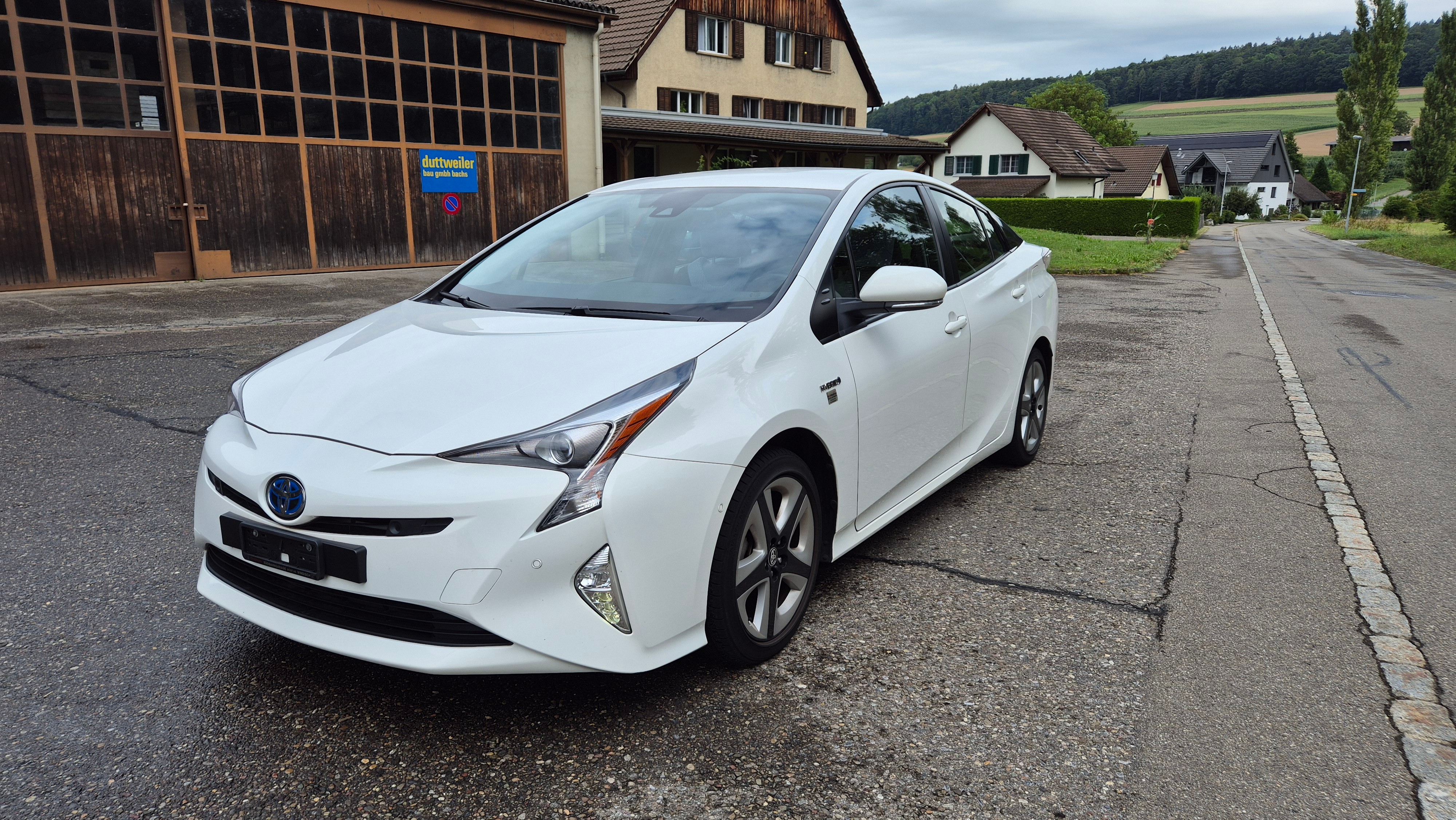 TOYOTA Prius 1.8 VVT-i HSD Sol Premium