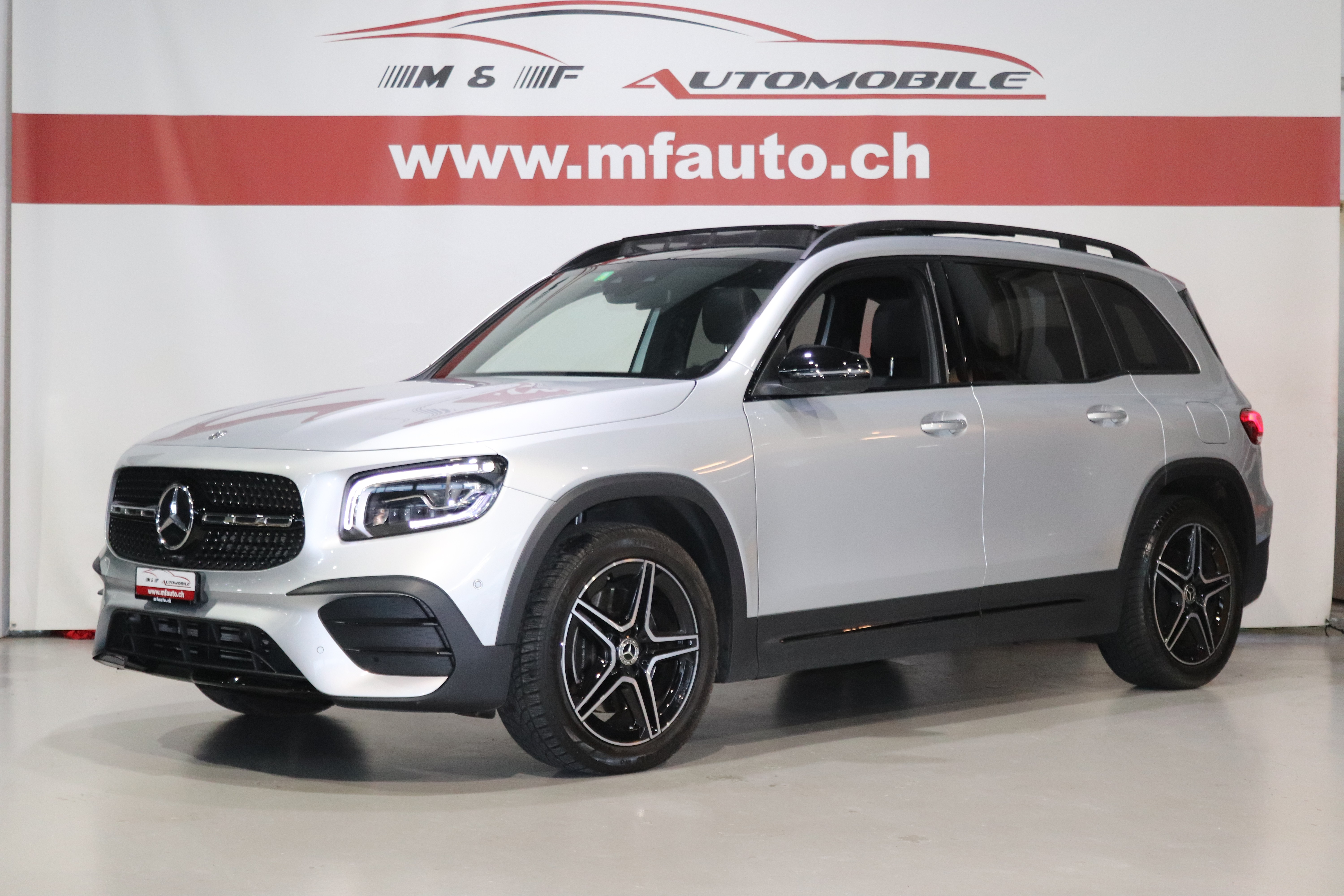 MERCEDES-BENZ GLB 250 AMG Line 4matic