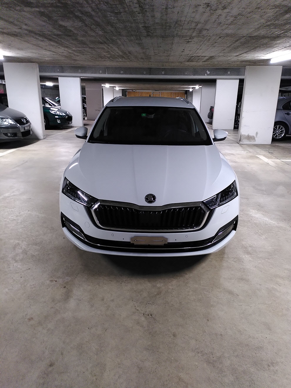 SKODA Octavia Combi 1.5 TSI mHEV DSG Selection