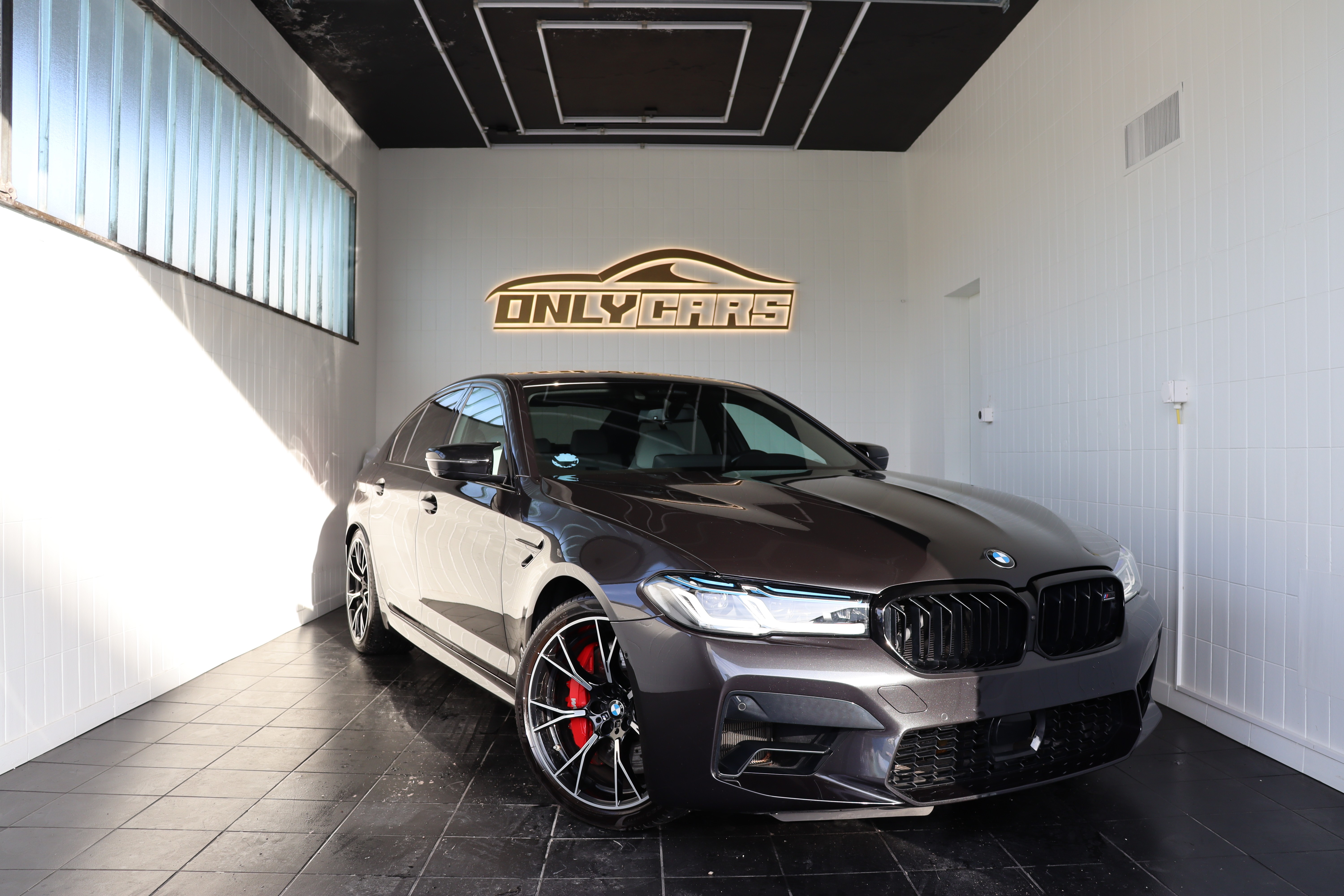 BMW M5 xDrive Competition Drivelogic