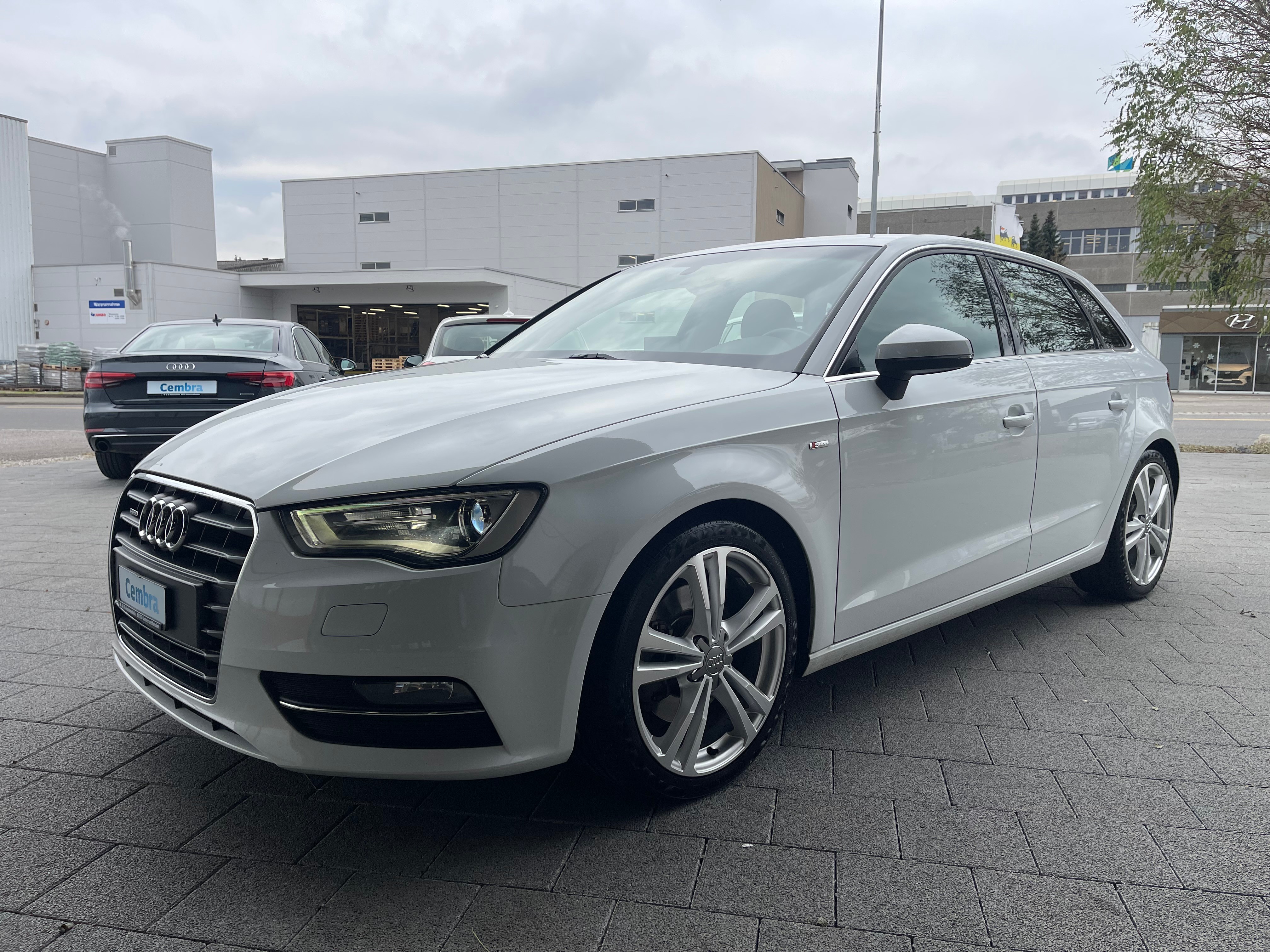 AUDI A3 Sportback 2.0 TDI S-Line quattro