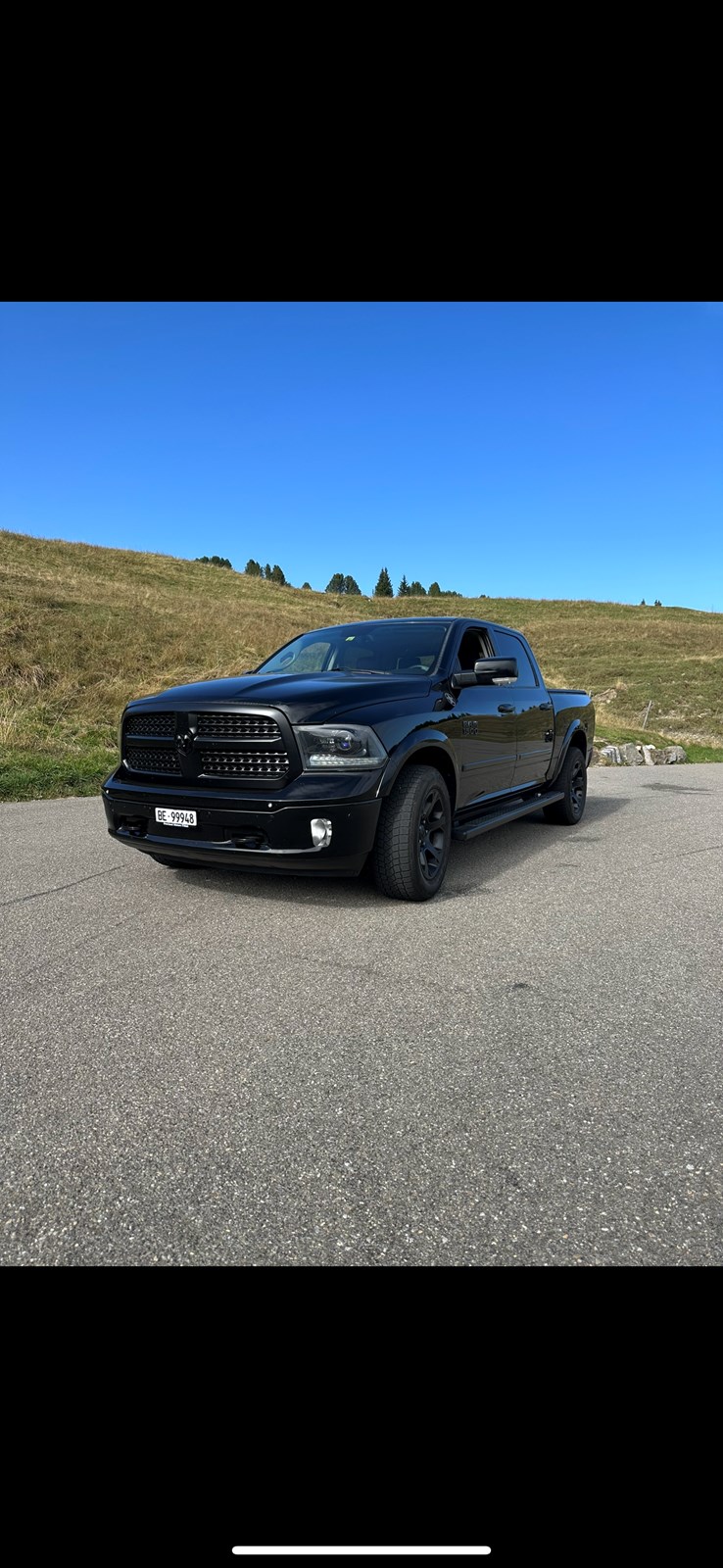 DODGE 1500 Laramie