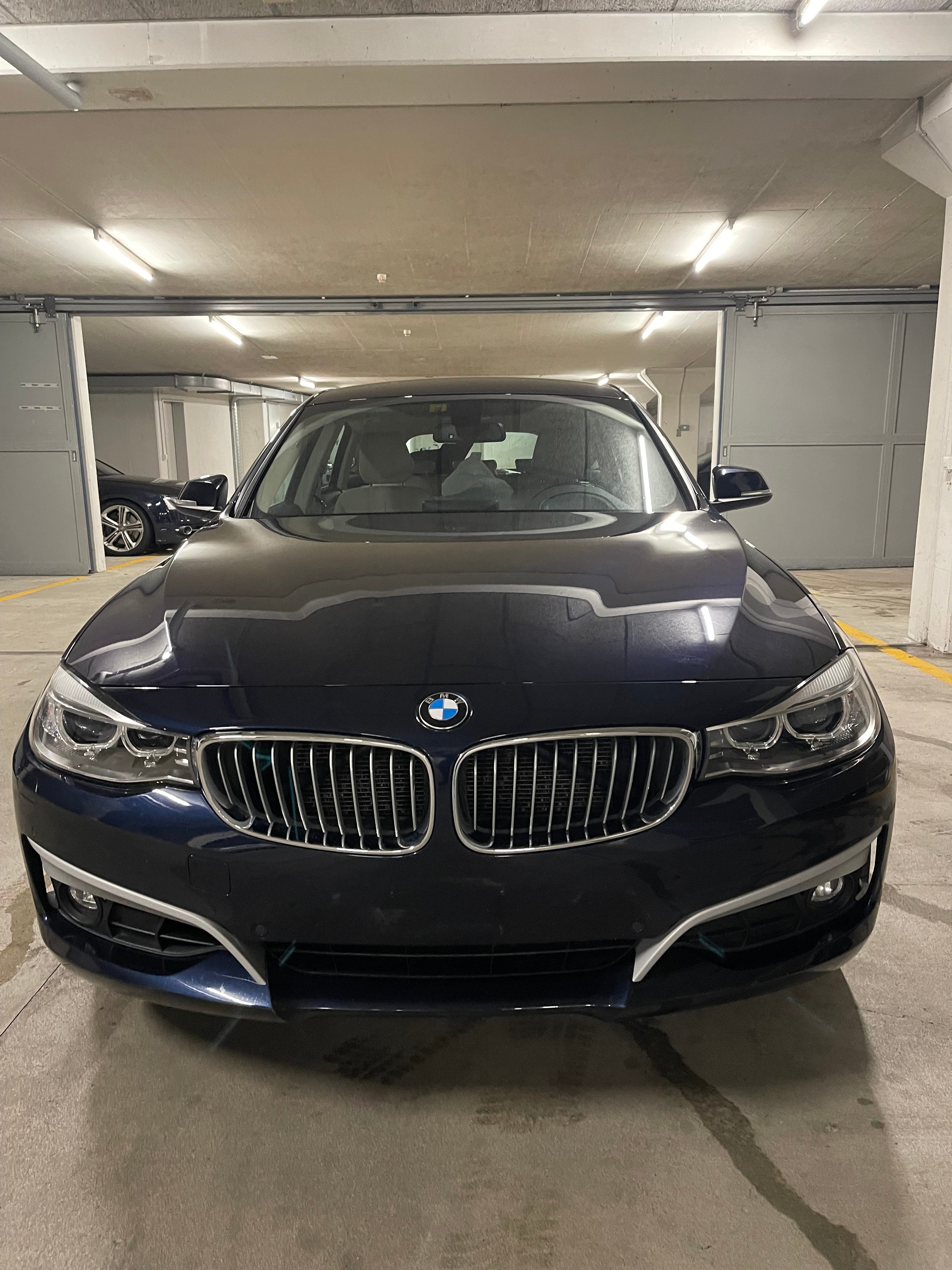 BMW 320d GT xDrive Steptronic