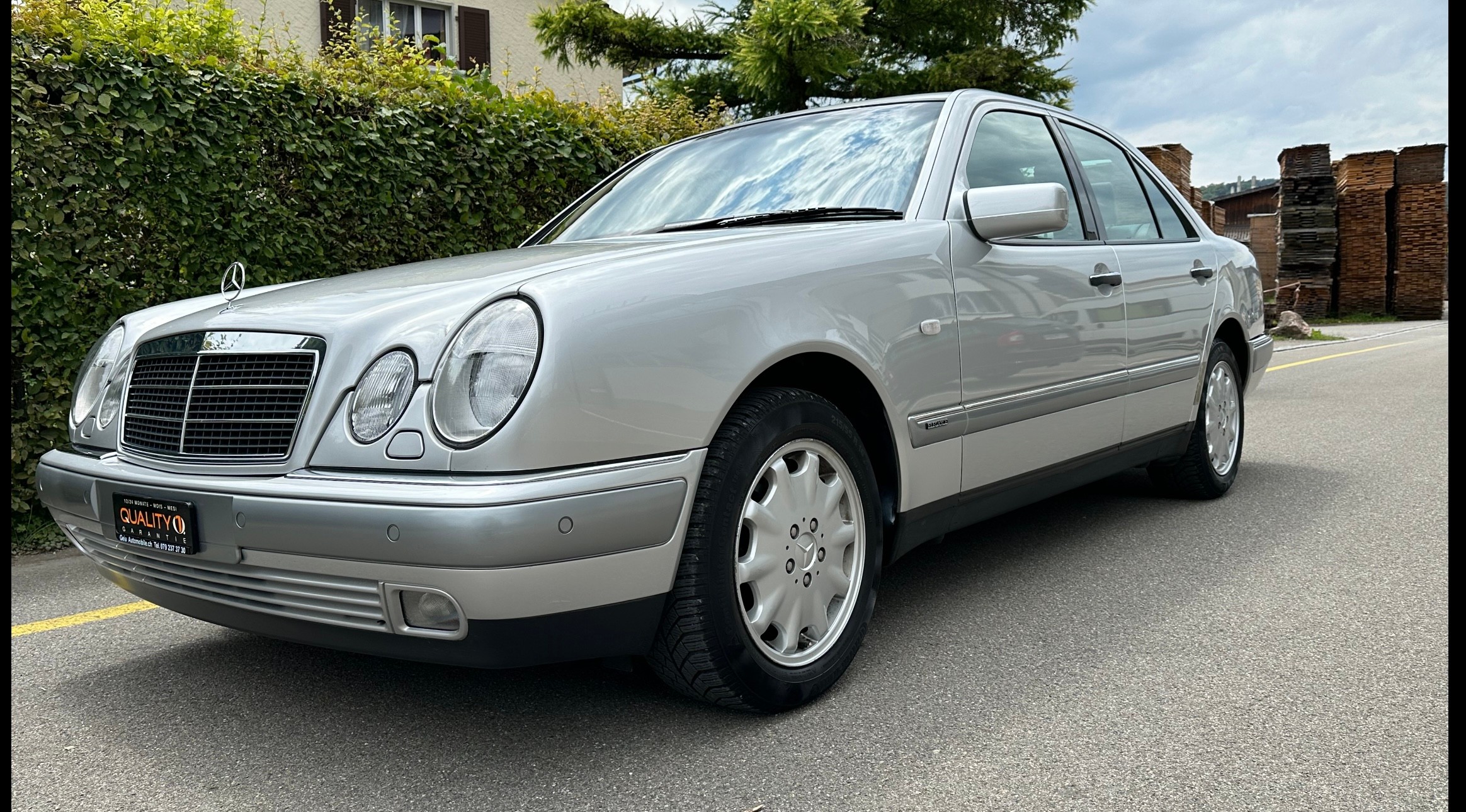 MERCEDES-BENZ E 280 Elégance 4-Matic Automatic