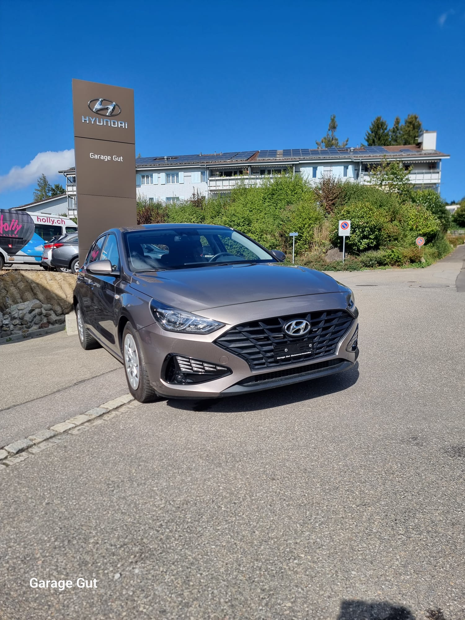 HYUNDAI i30