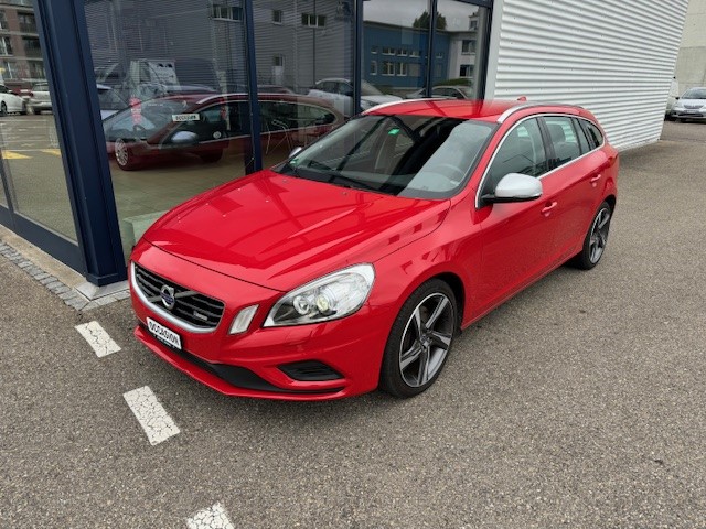 VOLVO V60 D5 Kinetic