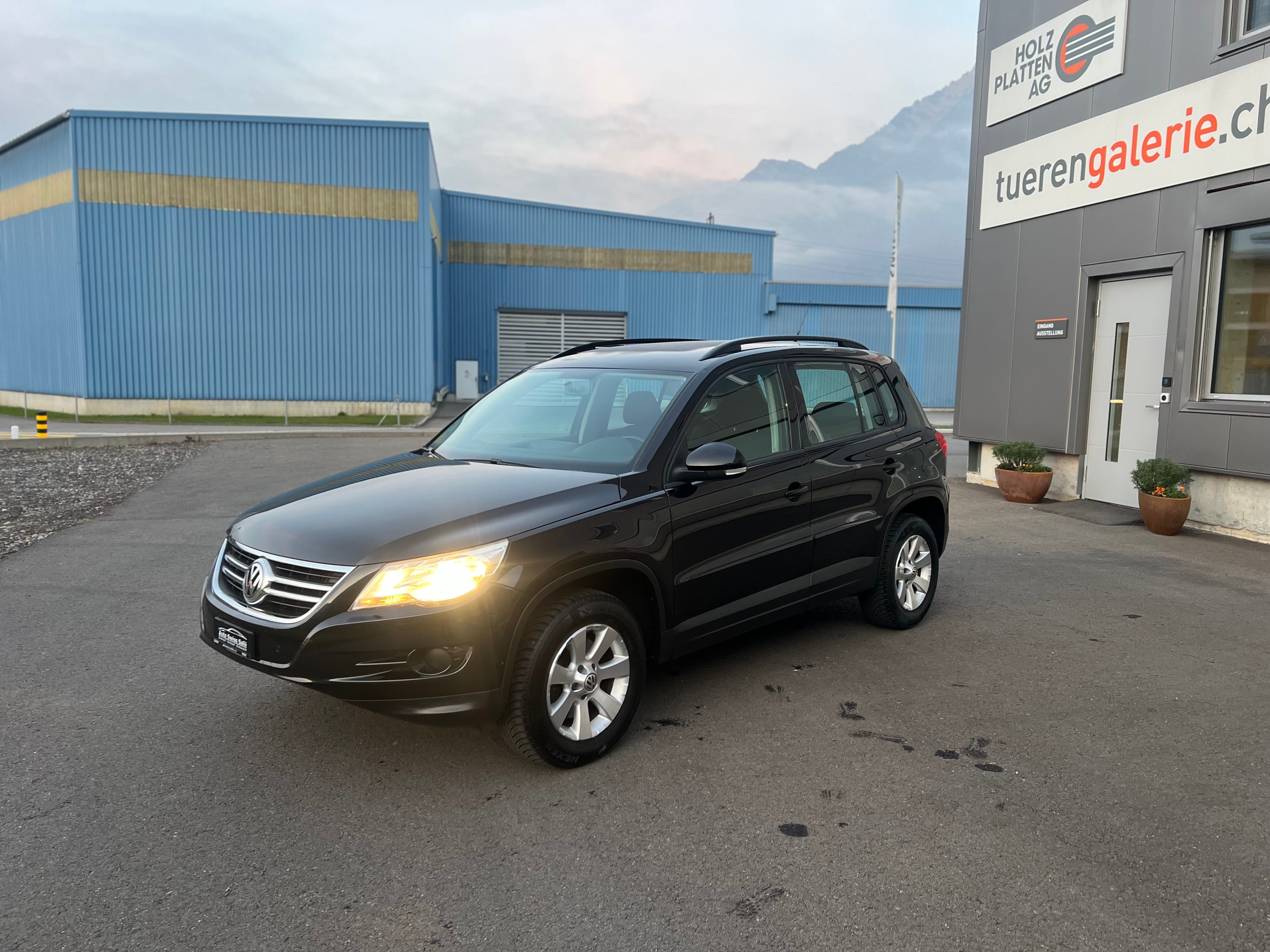 VW Tiguan 2.0 TSI Track&Field Tiptronic