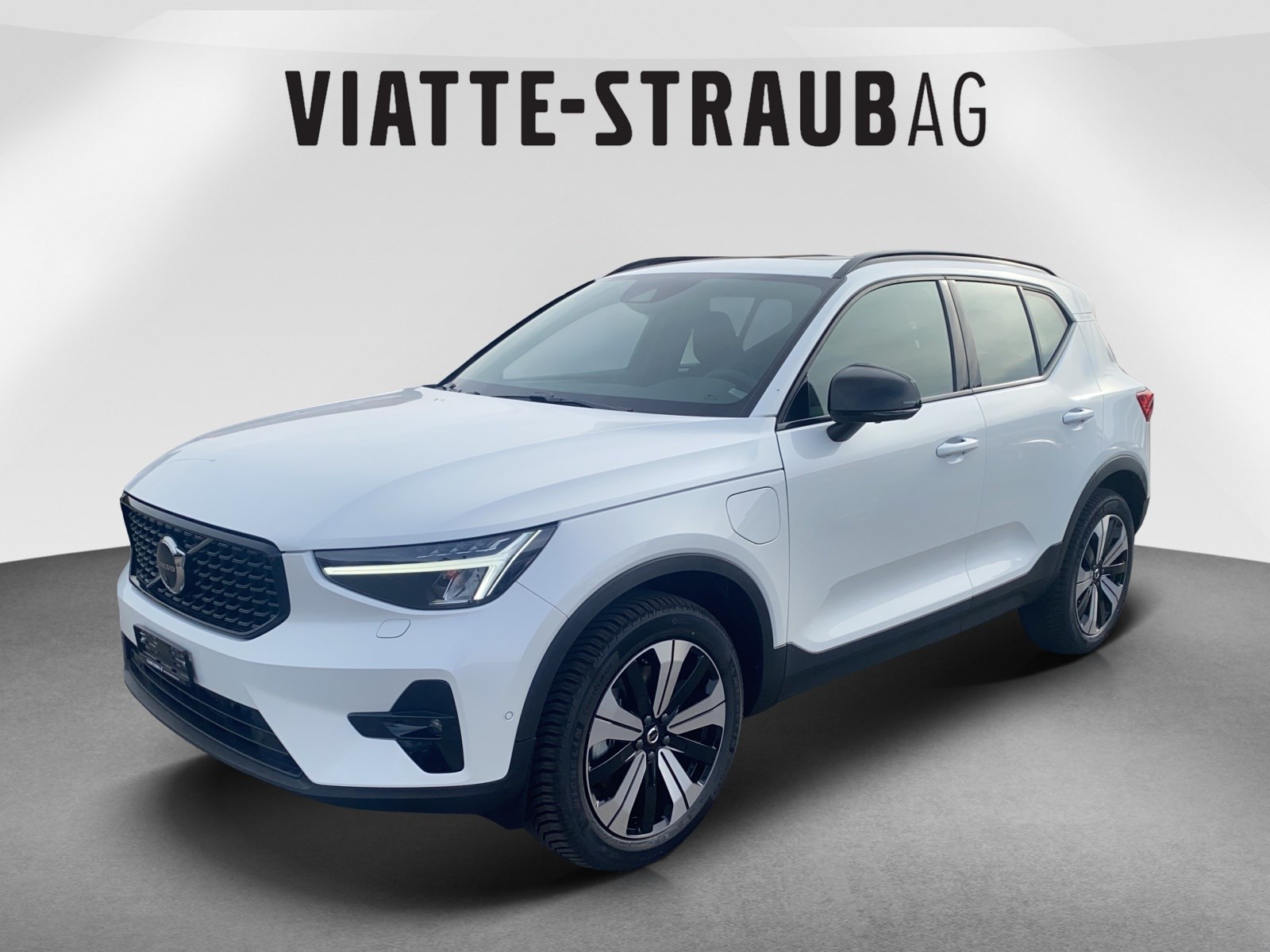 VOLVO XC40 1.5 T5 PiH Ultimate Dark