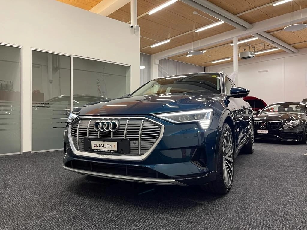 AUDI e-tron 55 quattro