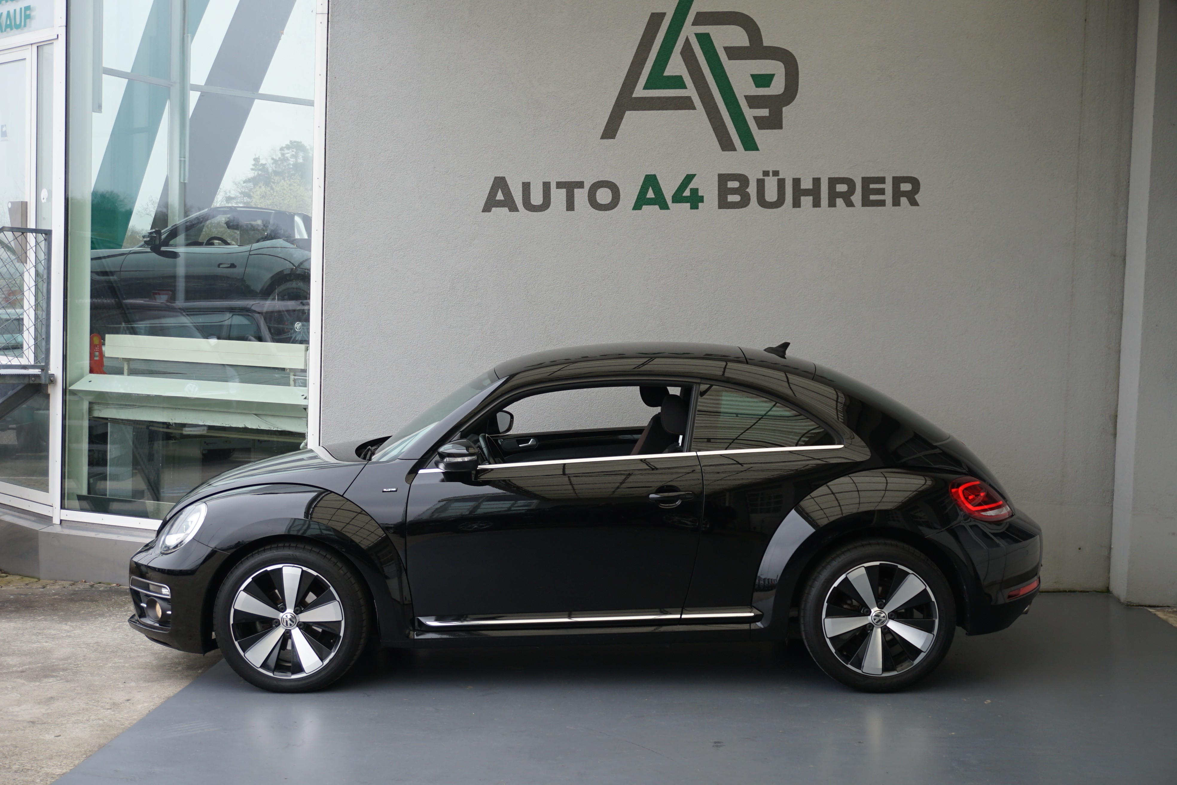 VW Beetle 1.2 TSI BMT Design