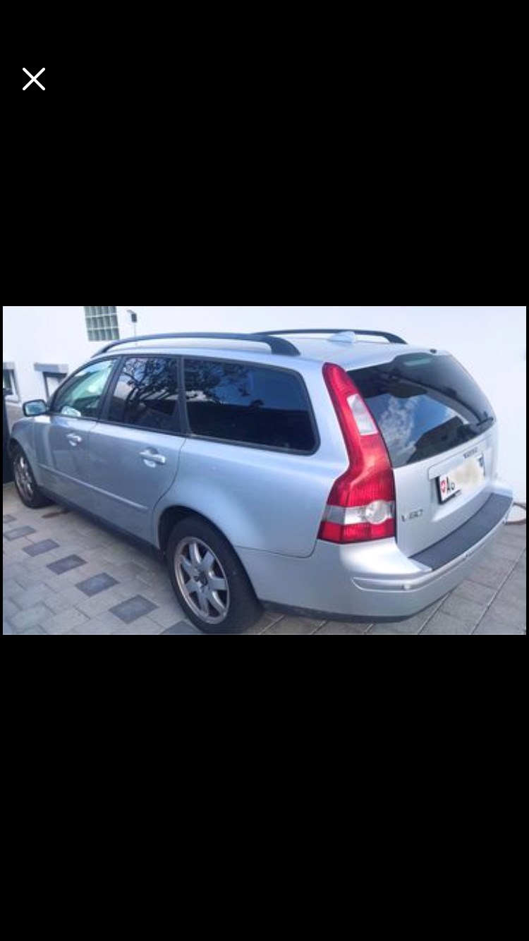 VOLVO V50 2.4