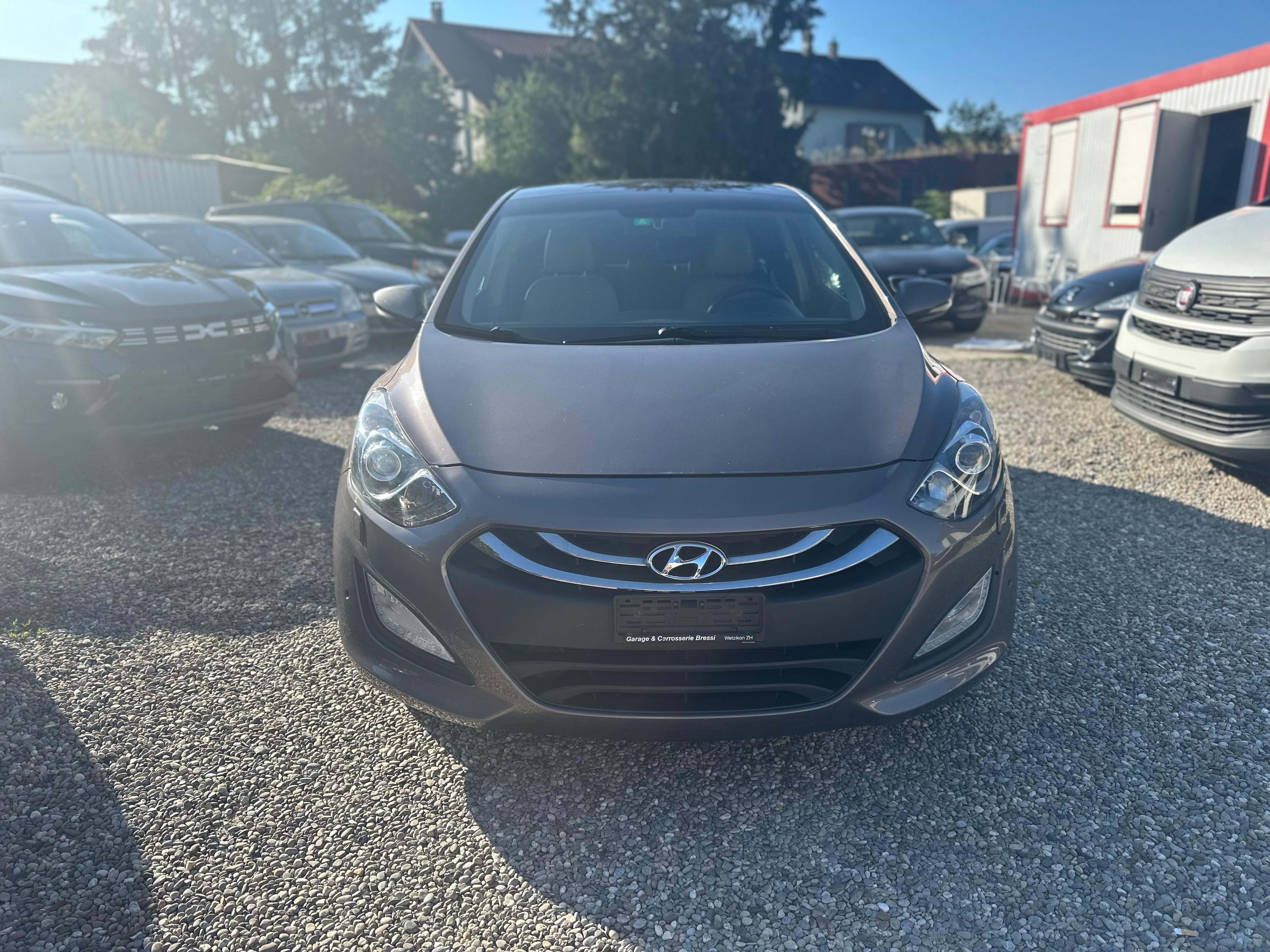 HYUNDAI i30 1.6 GDI Premium Automatic