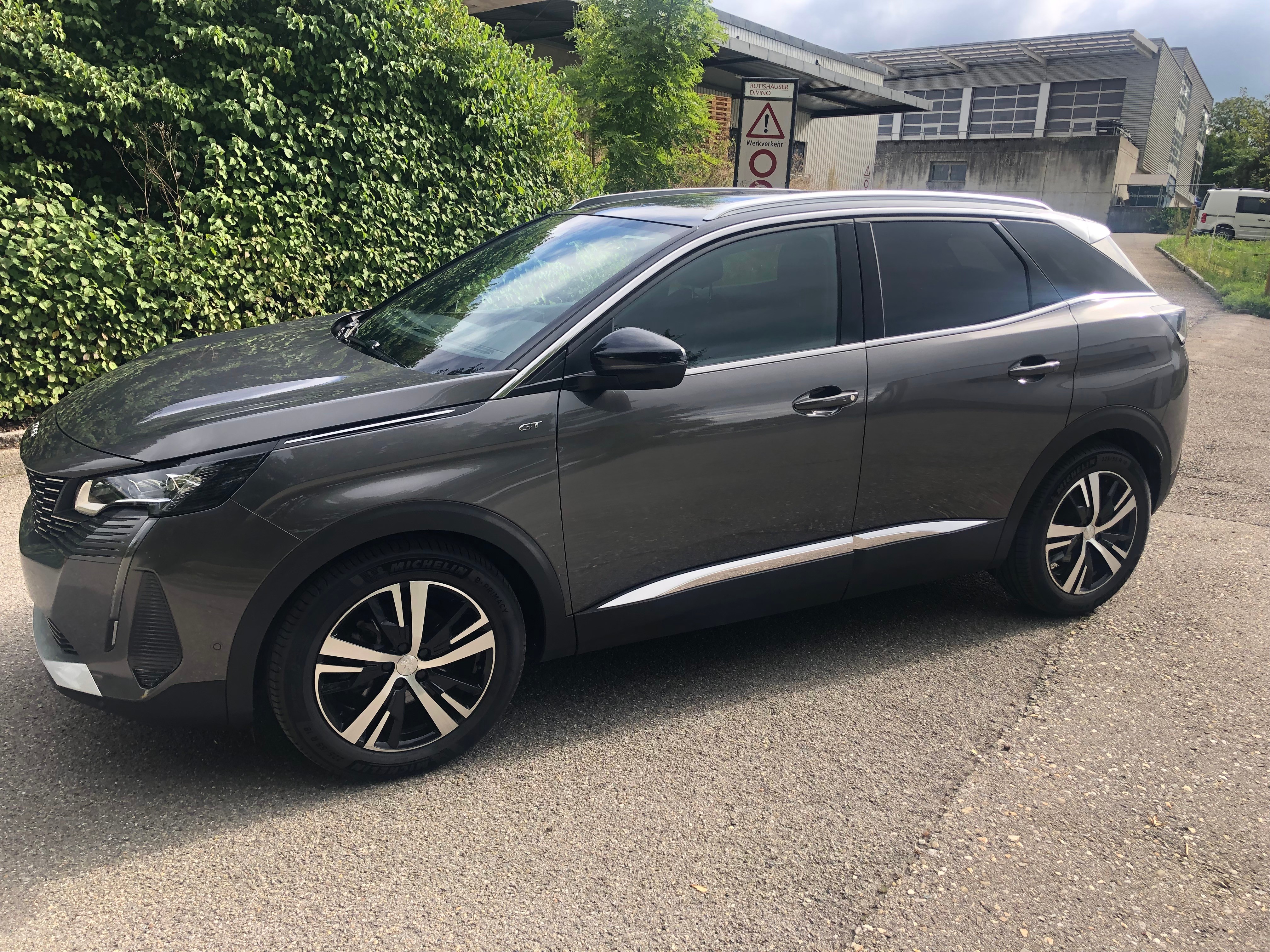 PEUGEOT 3008 1.5 BlueHDi GT EAT8