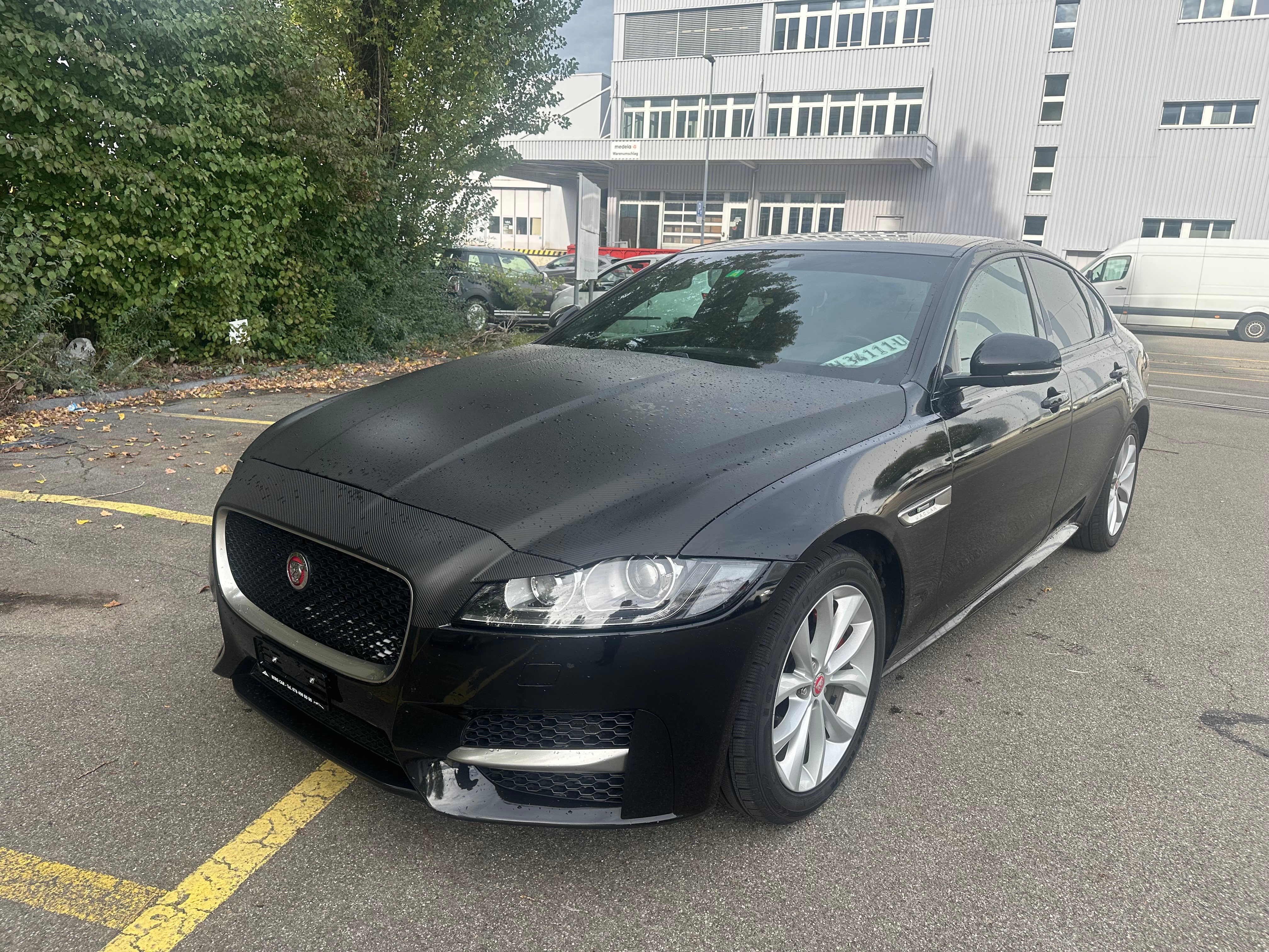 JAGUAR XF 20d R-Sport AWD Automatic