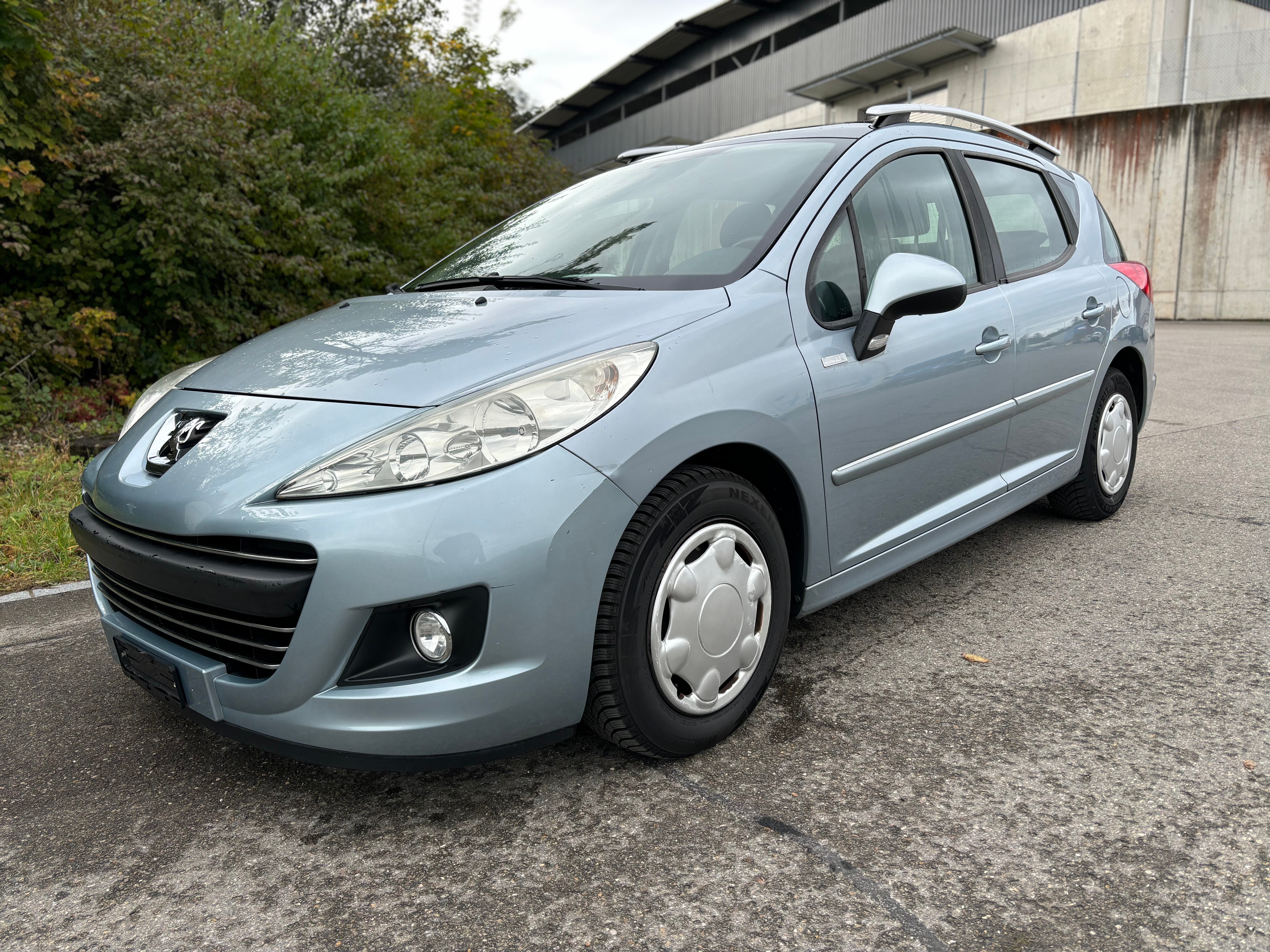 PEUGEOT 207 SW 1.4 16V Millesim 200