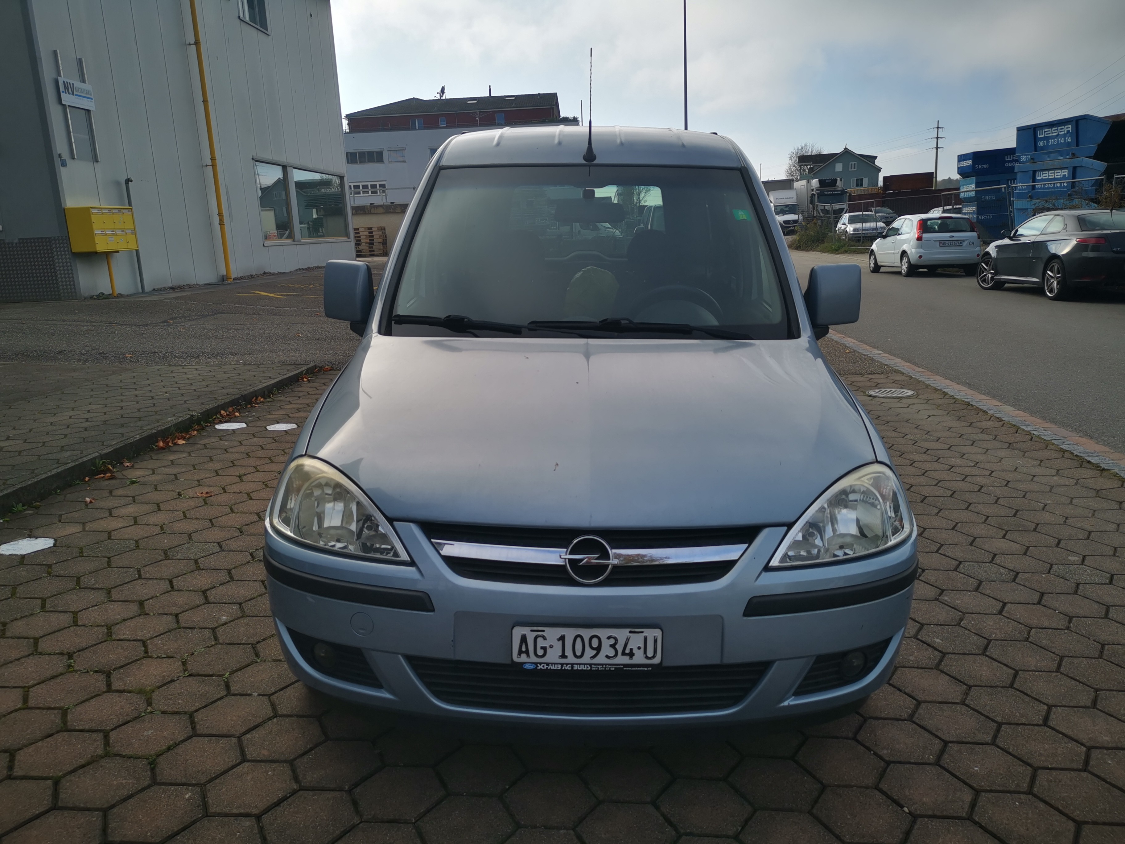 OPEL Combo 1.4 TP (Essentia)