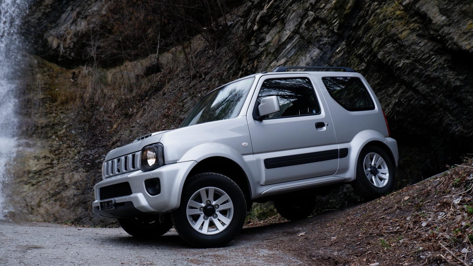 SUZUKI Jimny 1.3 16V Compact Top Automatic