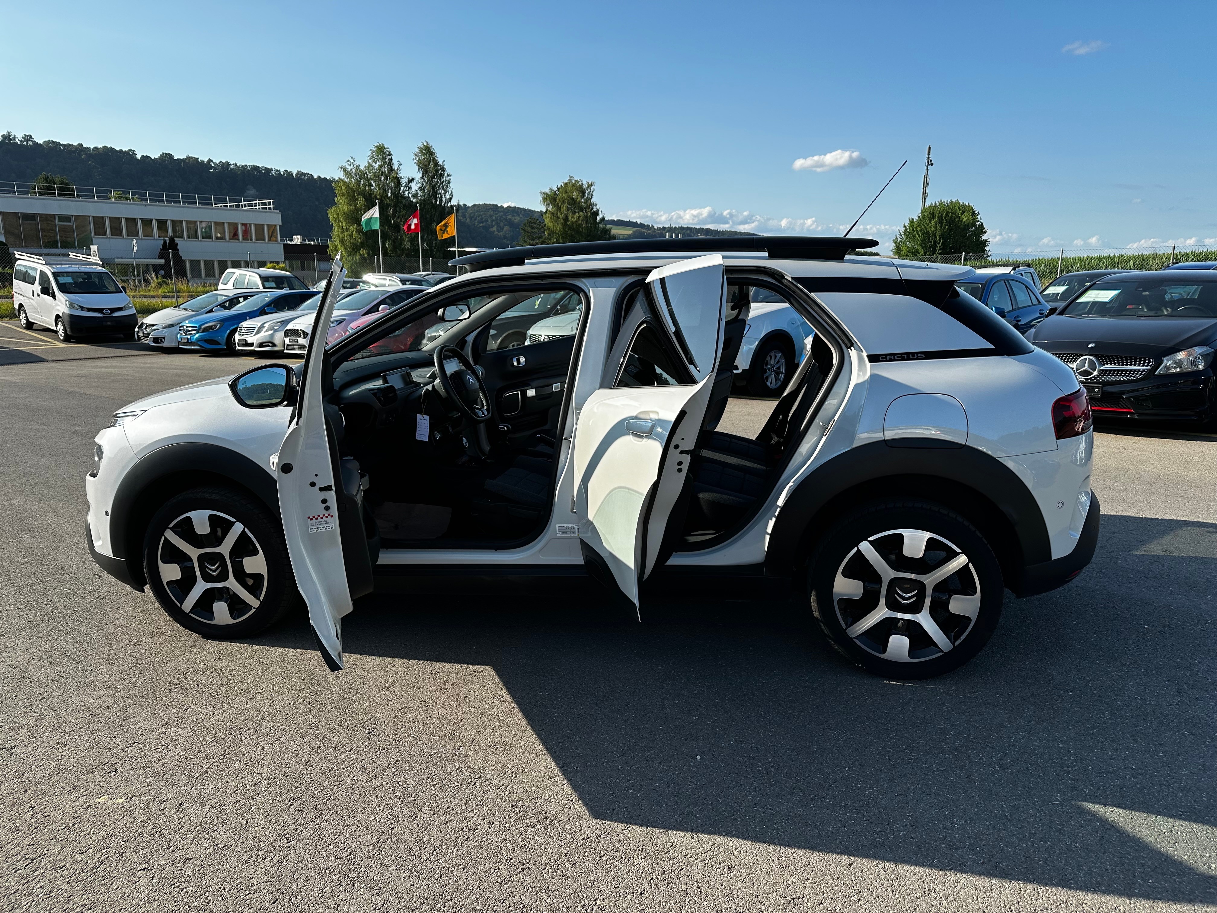 CITROEN C4 Cactus 1.2 Pure Tech Shine