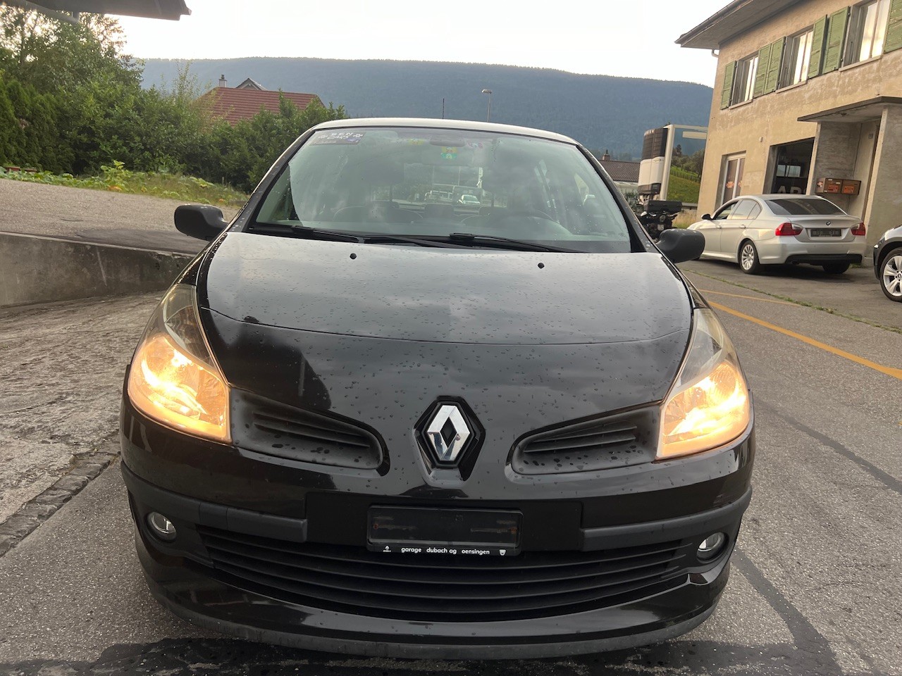 RENAULT Clio 1.2 16V Authentique