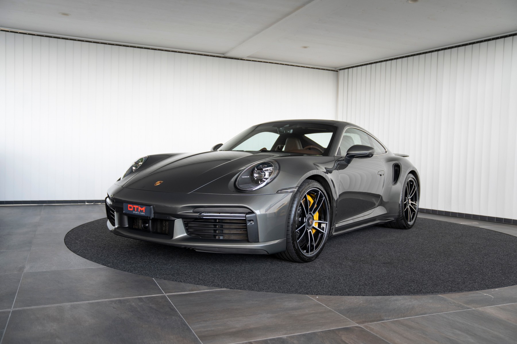 PORSCHE 911 Turbo S PDK