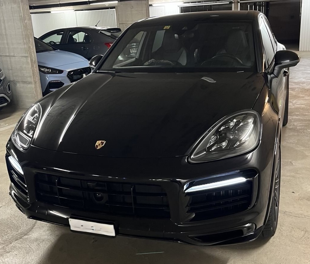 PORSCHE Cayenne E-Hybrid