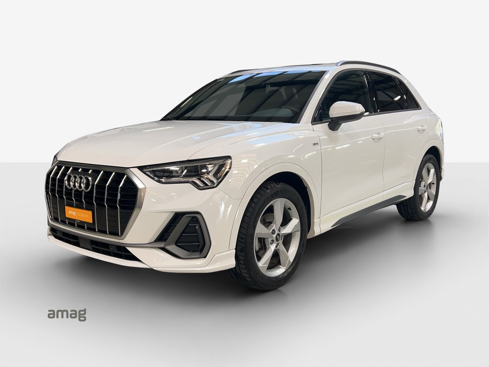 AUDI Q3 35 TFSI S line Attraction S-tronic