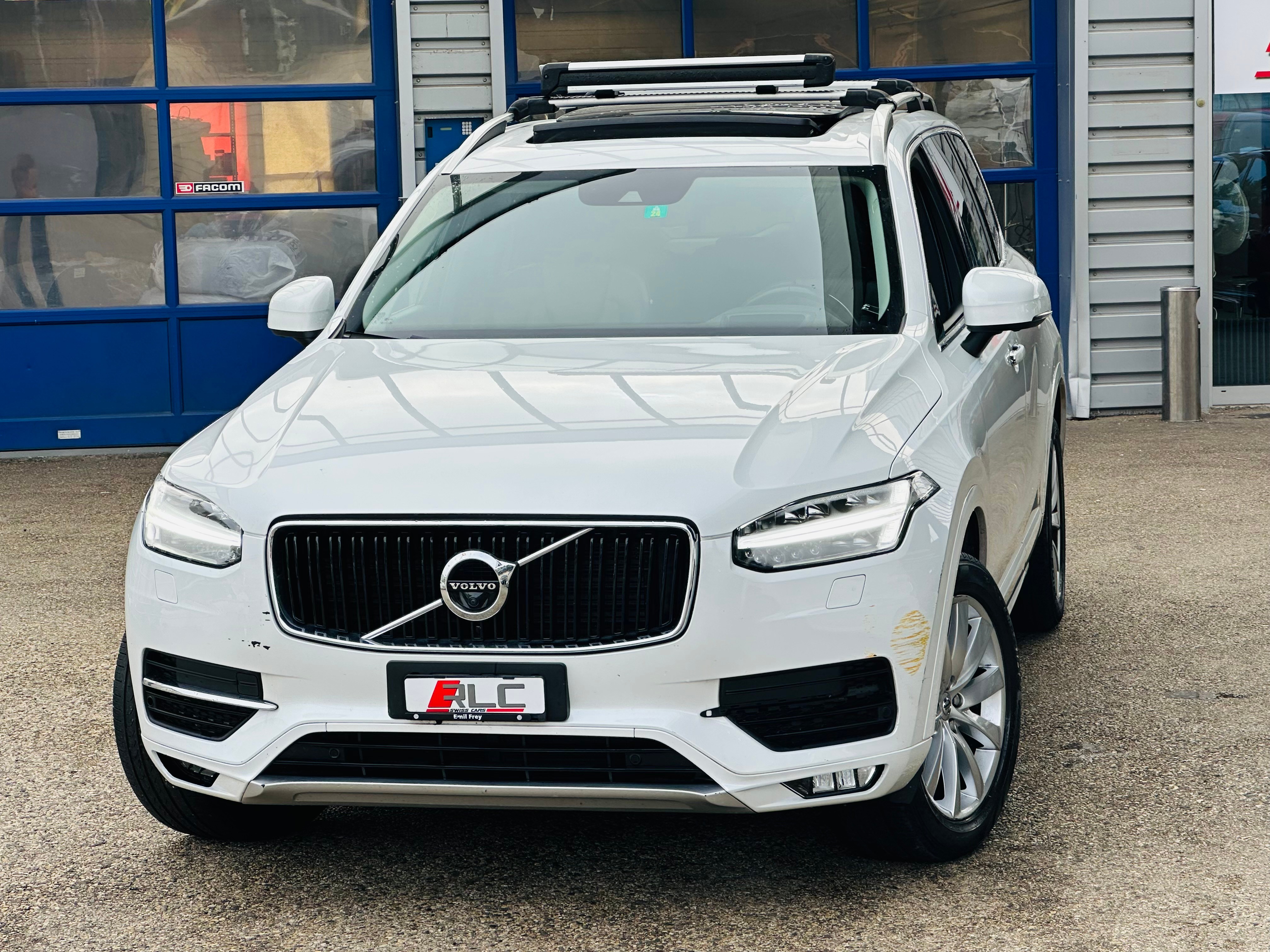 VOLVO XC90 D5 AWD Momentum Geartronic