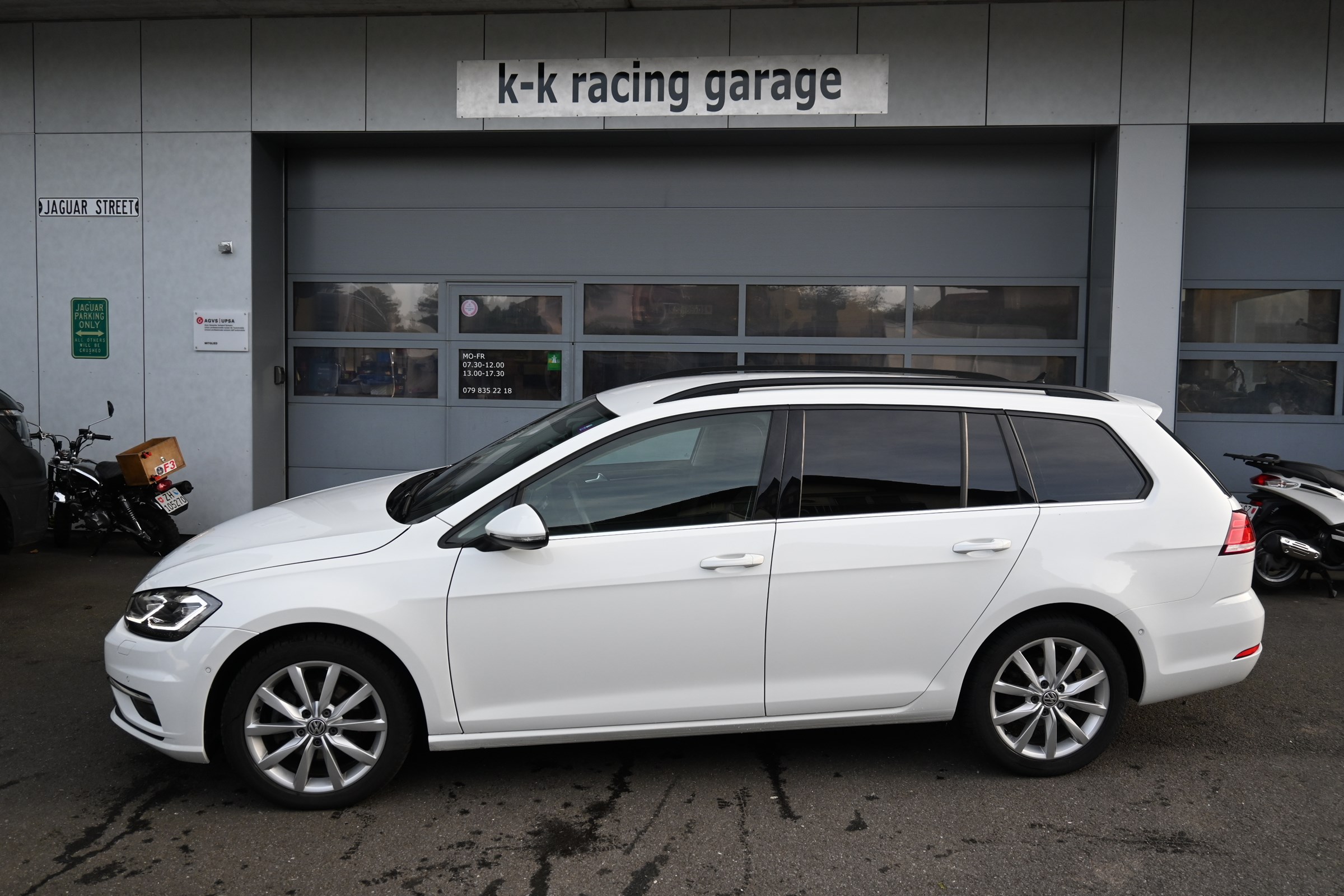 VW Golf Variant 2.0 TDI Highline 4Motion DSG