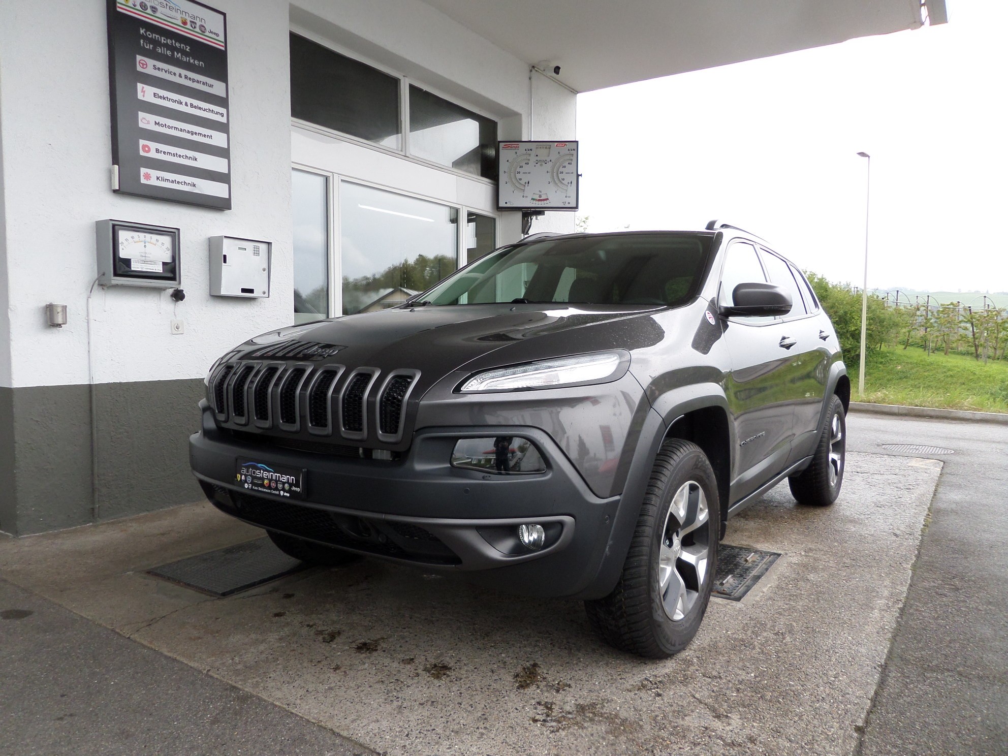 JEEP Cherokee 3.2 Trailhawk AWD 9ATX