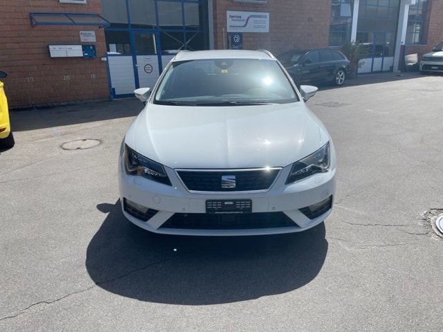 SEAT Leon ST 2.0 TDI CR Style DSG