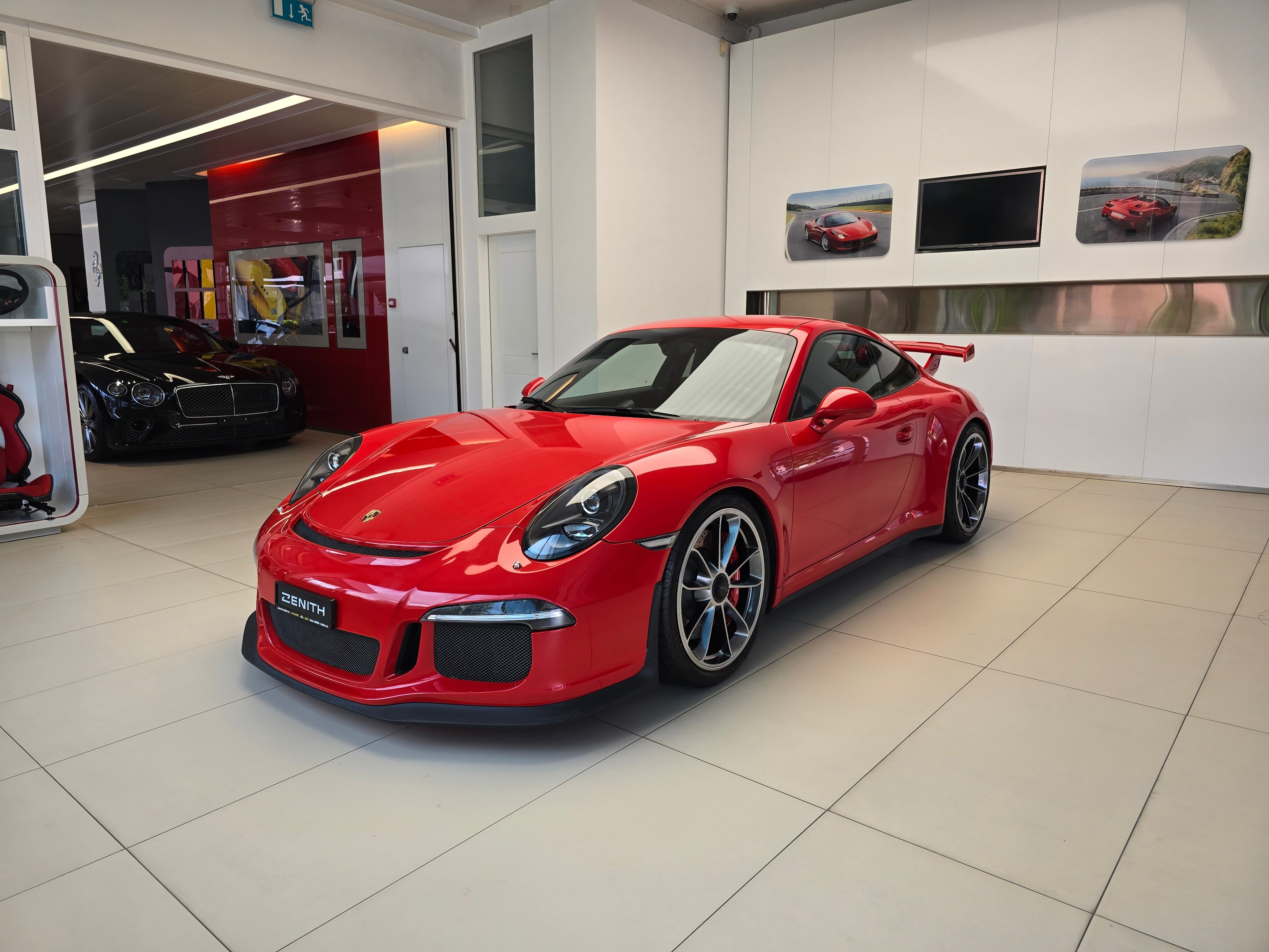 PORSCHE 911 GT3 PDK - Approved