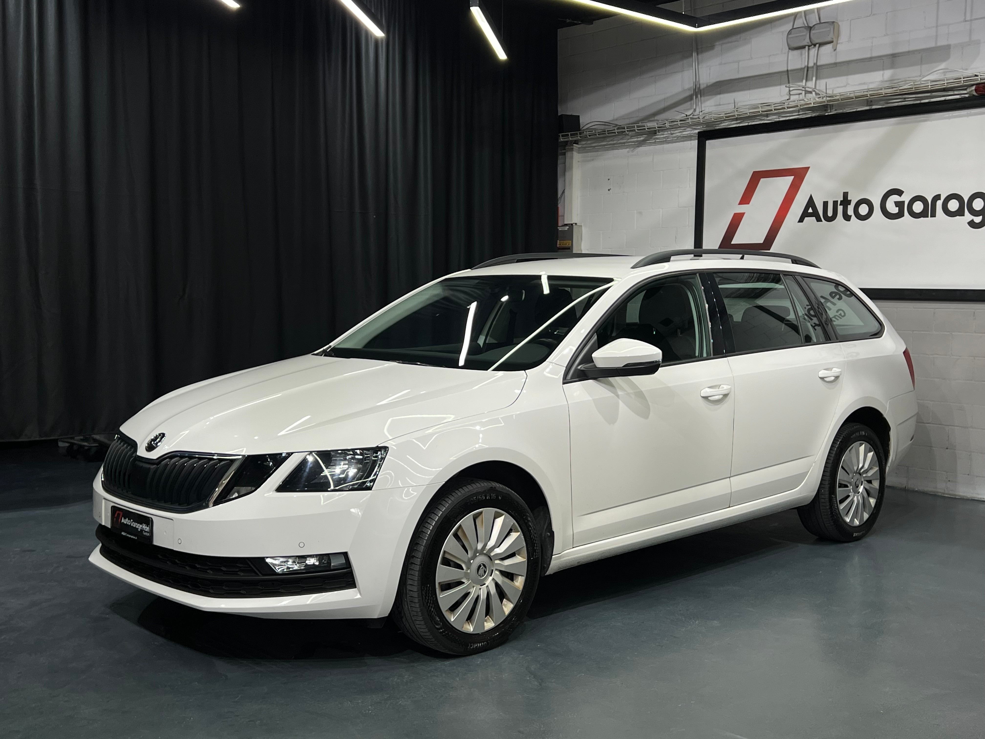 SKODA Octavia Combi 1.6 TDI Ambition 4x4