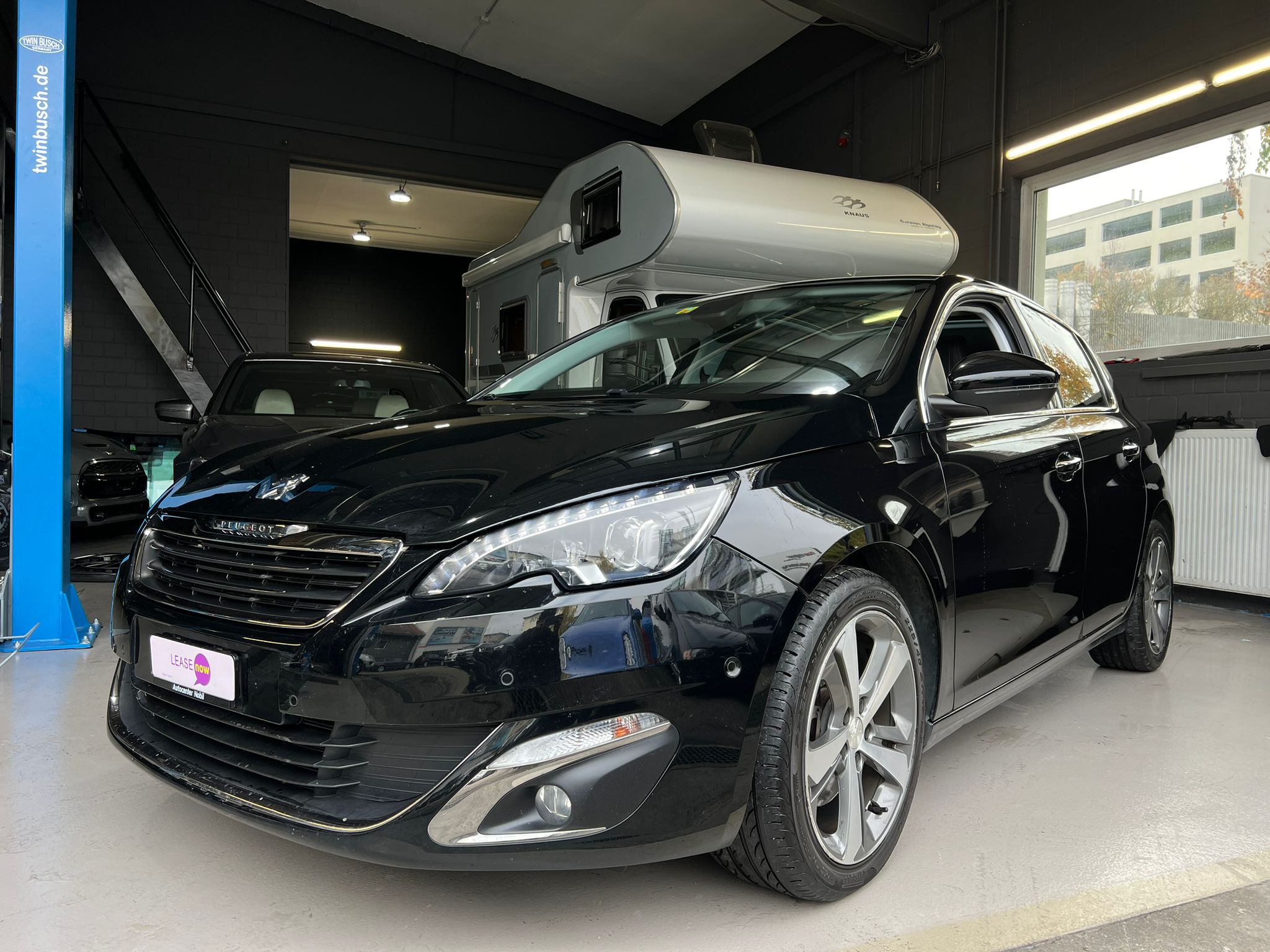 PEUGEOT 308 2.0 BlueHDI Allure Automatic