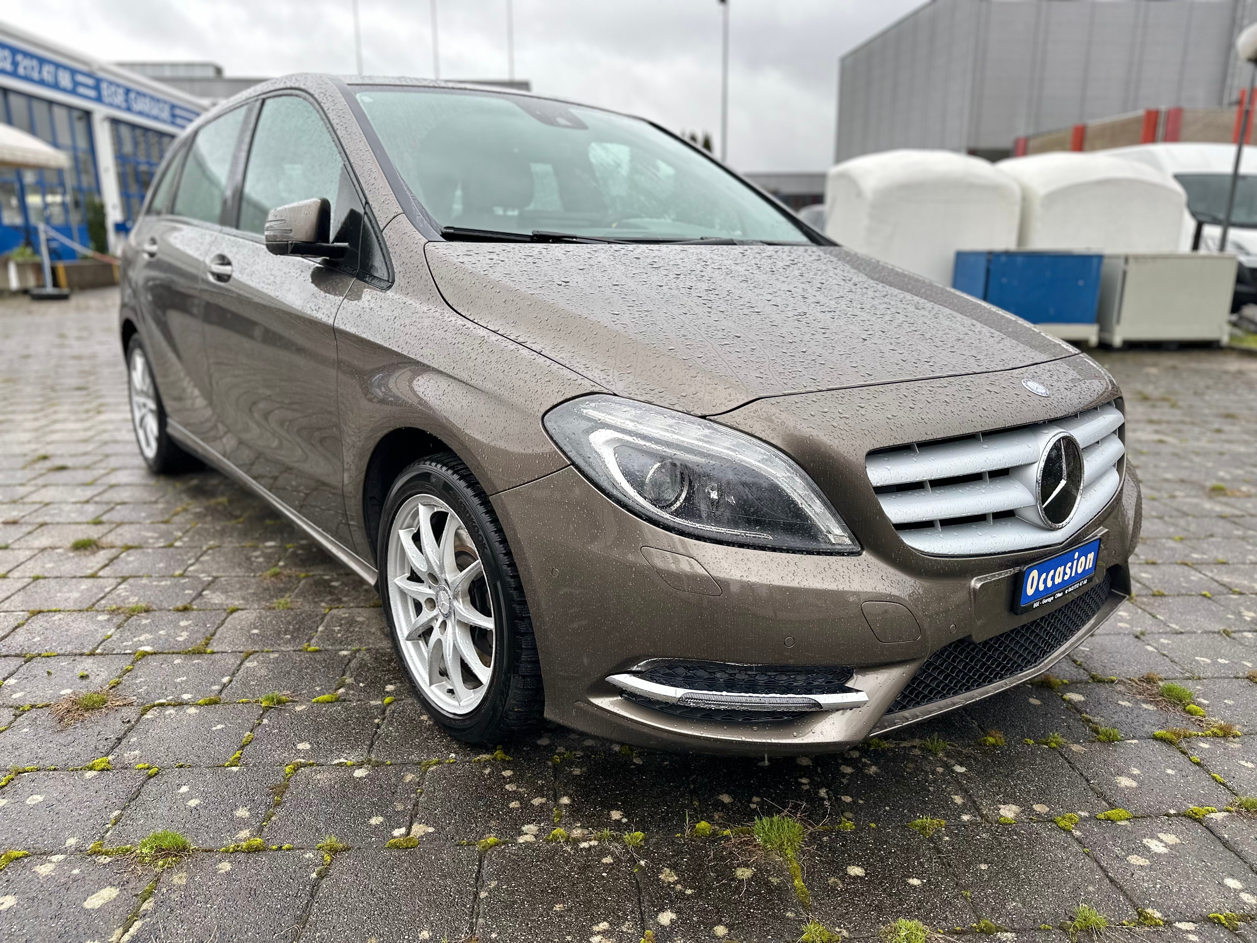 MERCEDES-BENZ B 250 7G-DCT