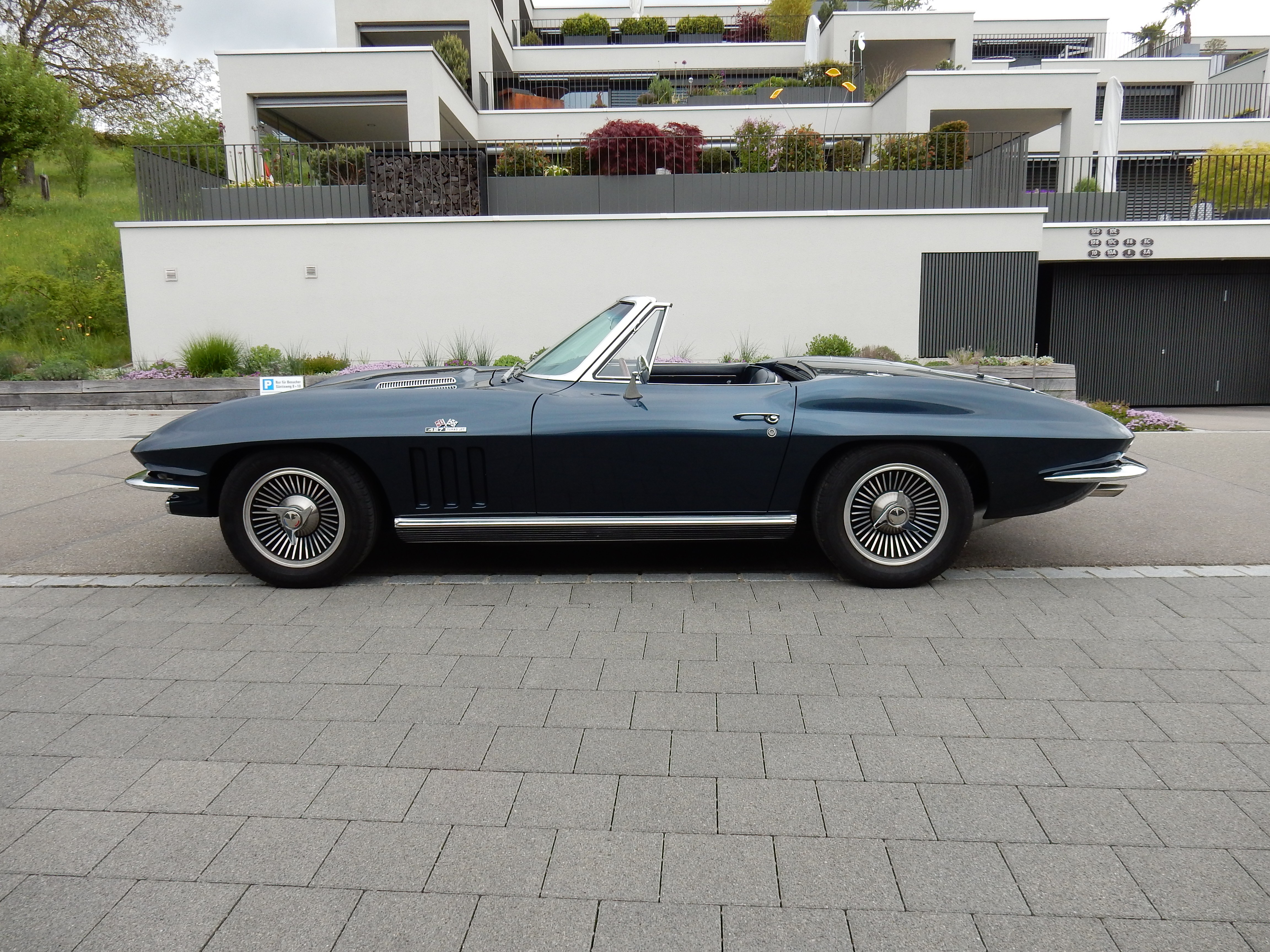 CHEVROLET Corvette 427 Stingray