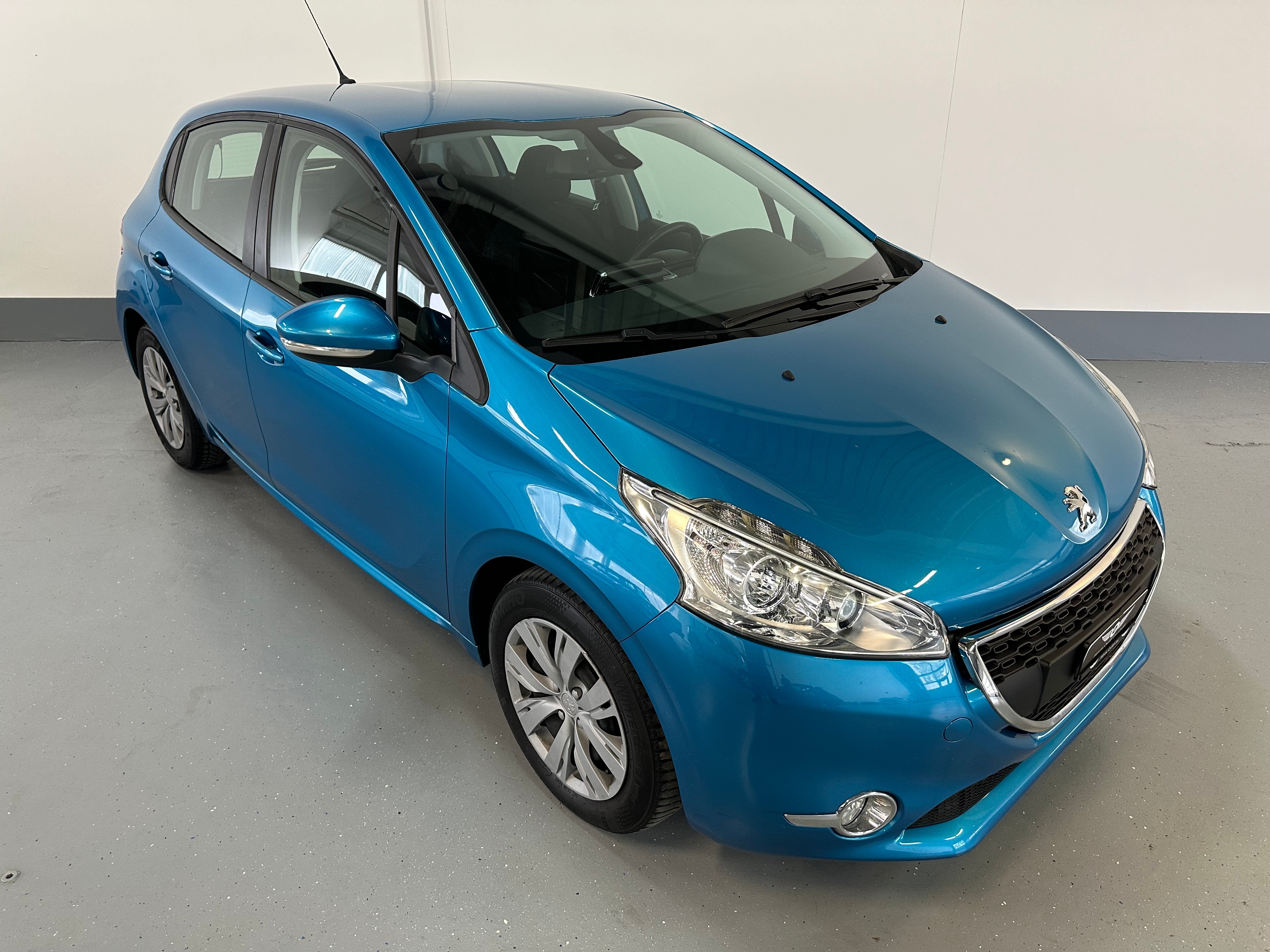 PEUGEOT 208 1.2 VTI Active