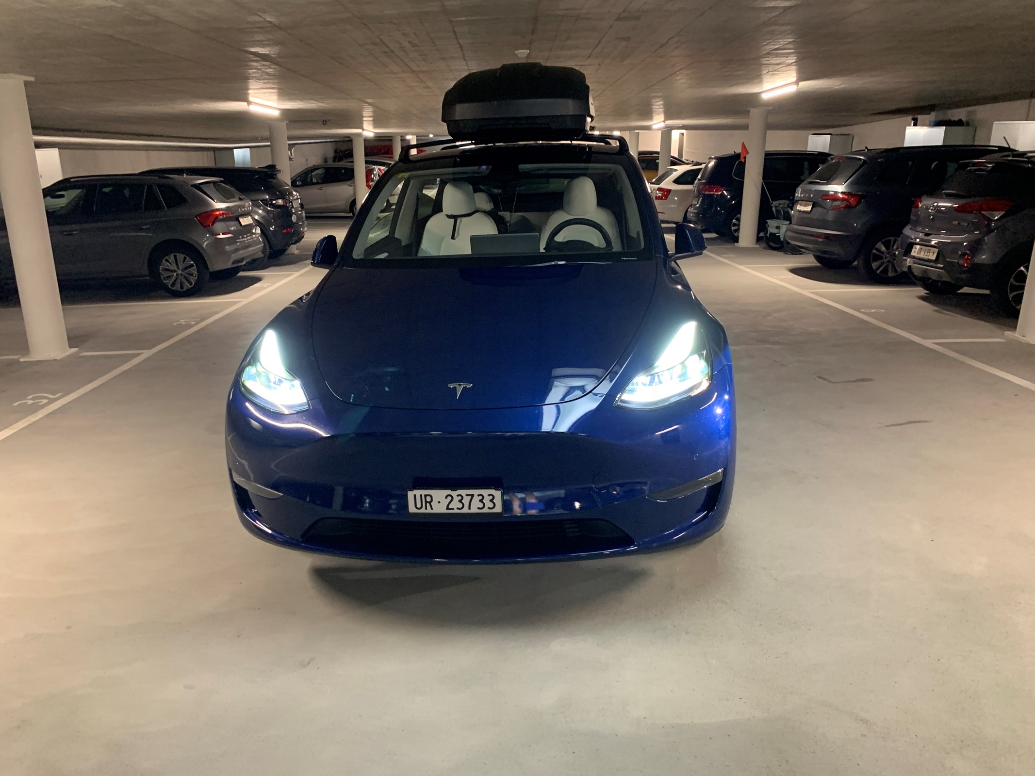 TESLA Model Y Long Range