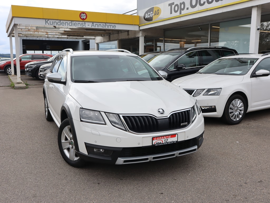 SKODA Octavia Combi 2.0 TDI Scout 4x4 DSG