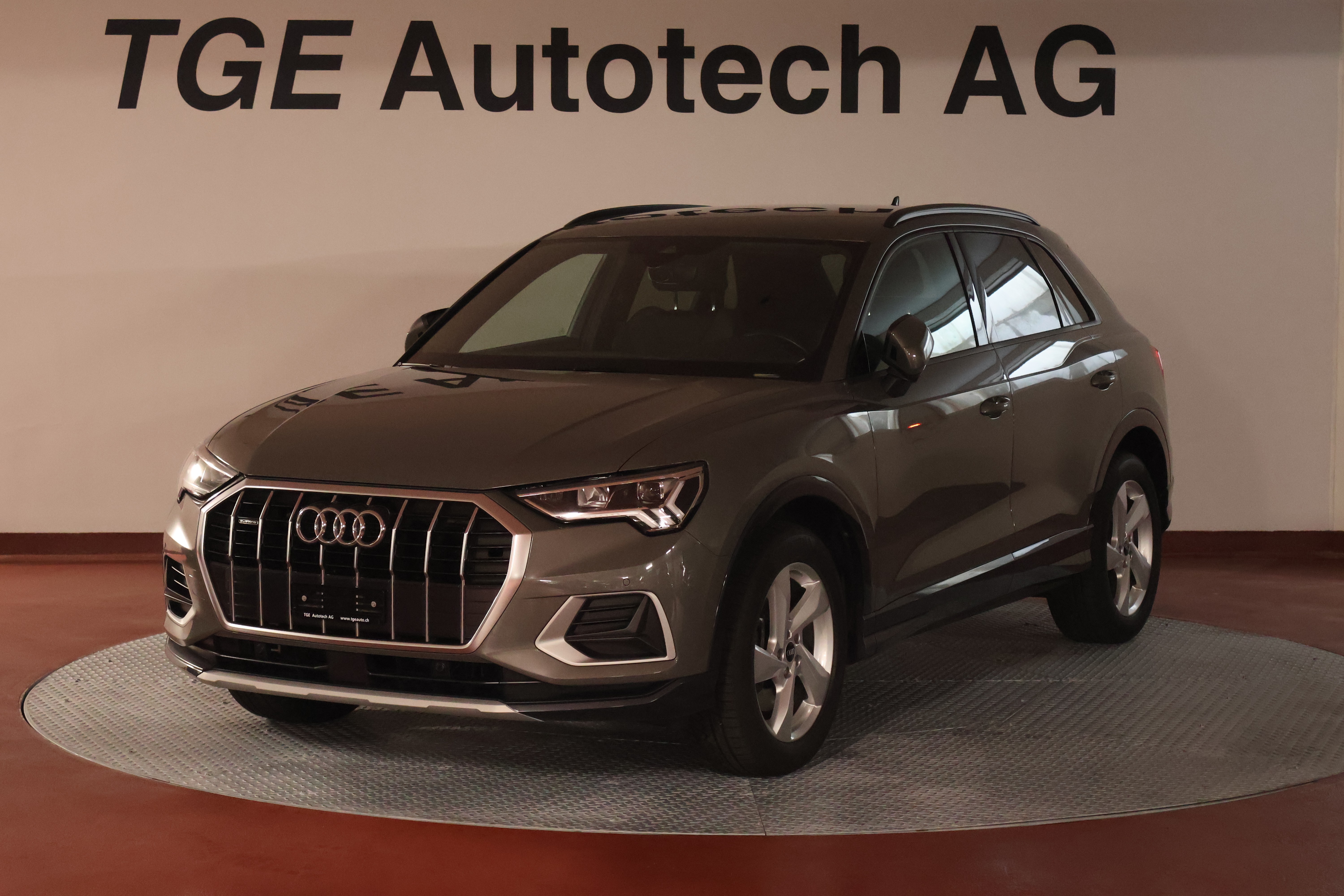 AUDI Q3 40 TDI advanced quattro S-tronic